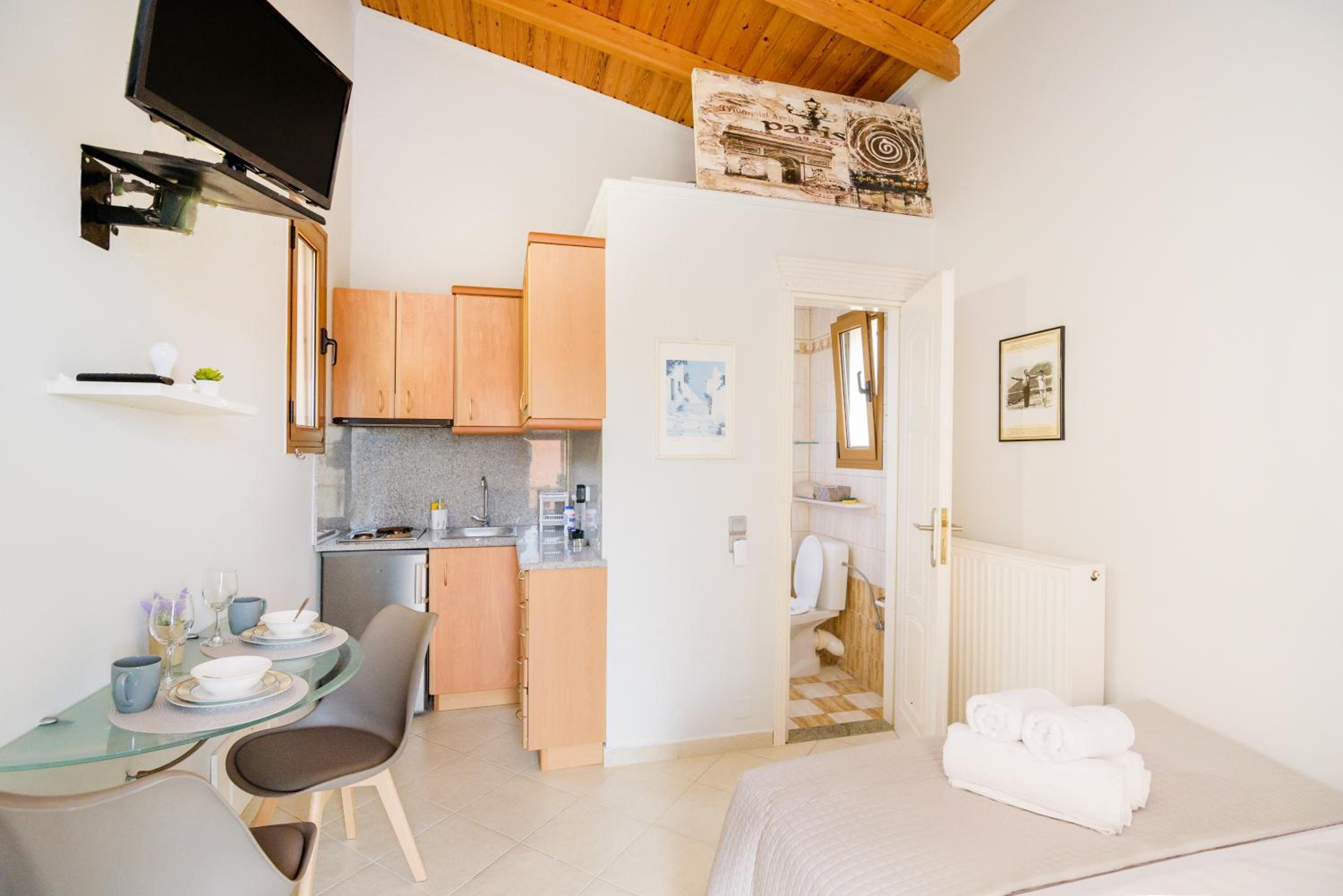 Stavros Kallia Apartment with sea view view 4