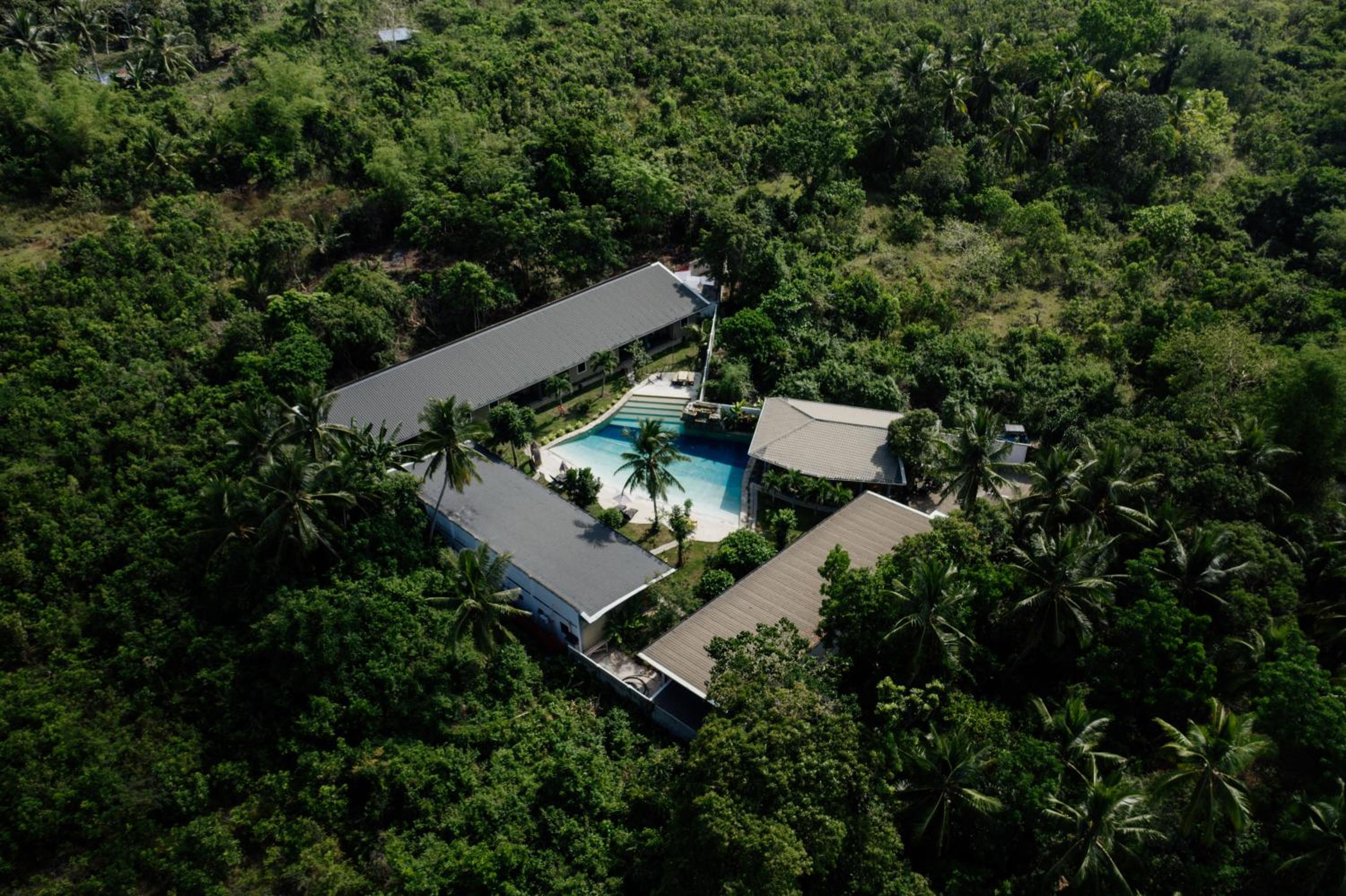 Hidden Lagoon Resort - Image 4