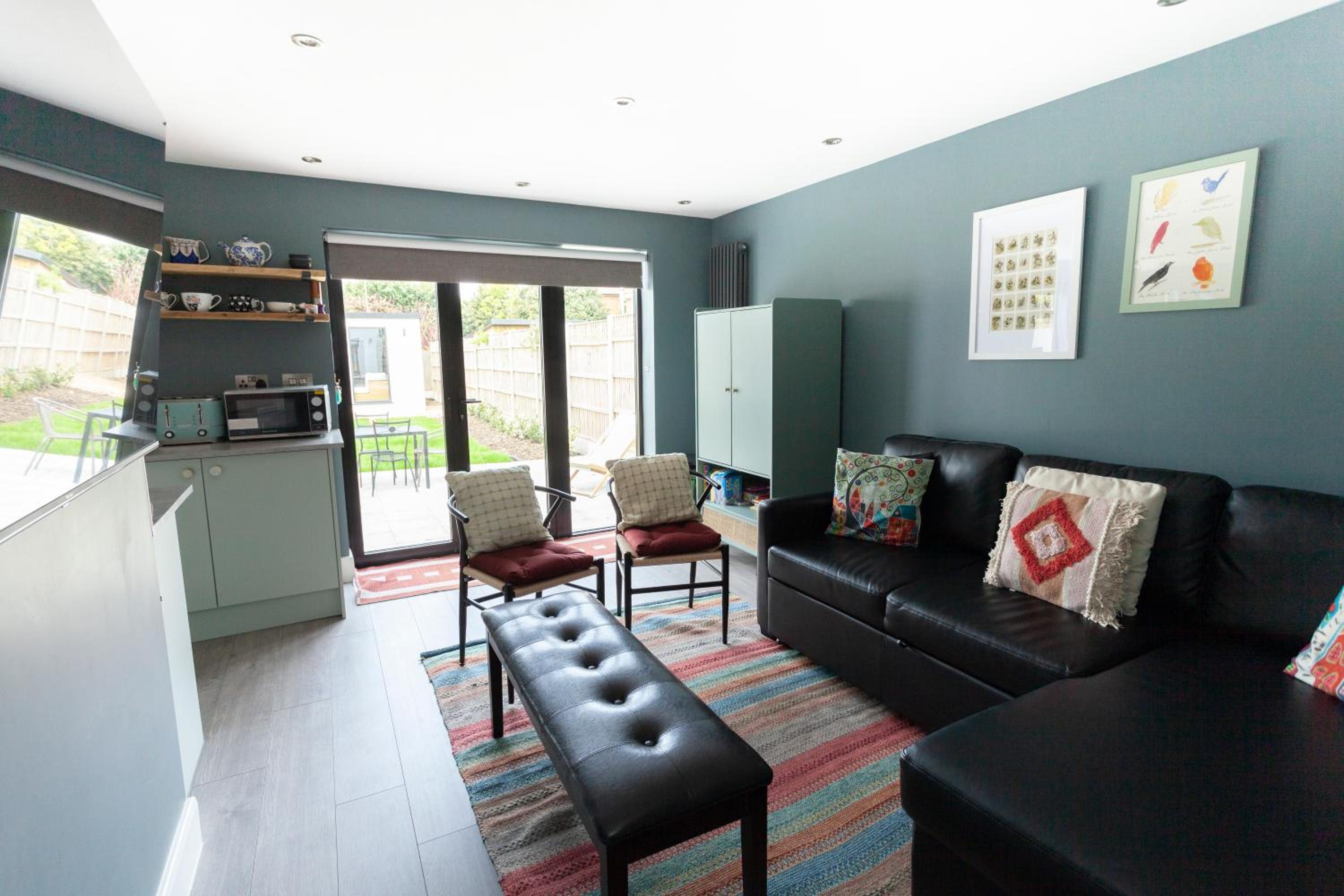 Sunbeam Cottage sleeps 10