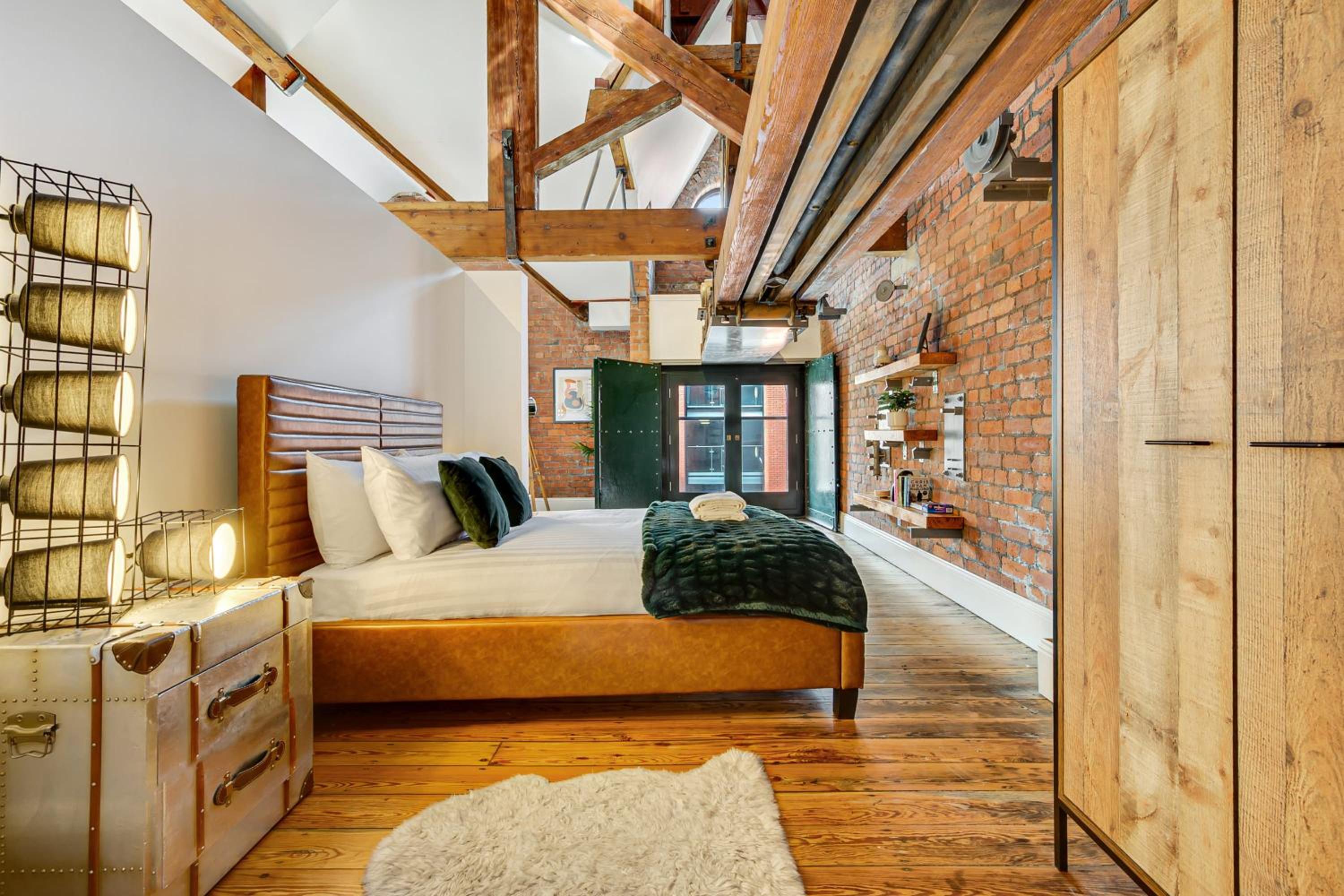 Host & Stay - Bands Warehouse VI view 4