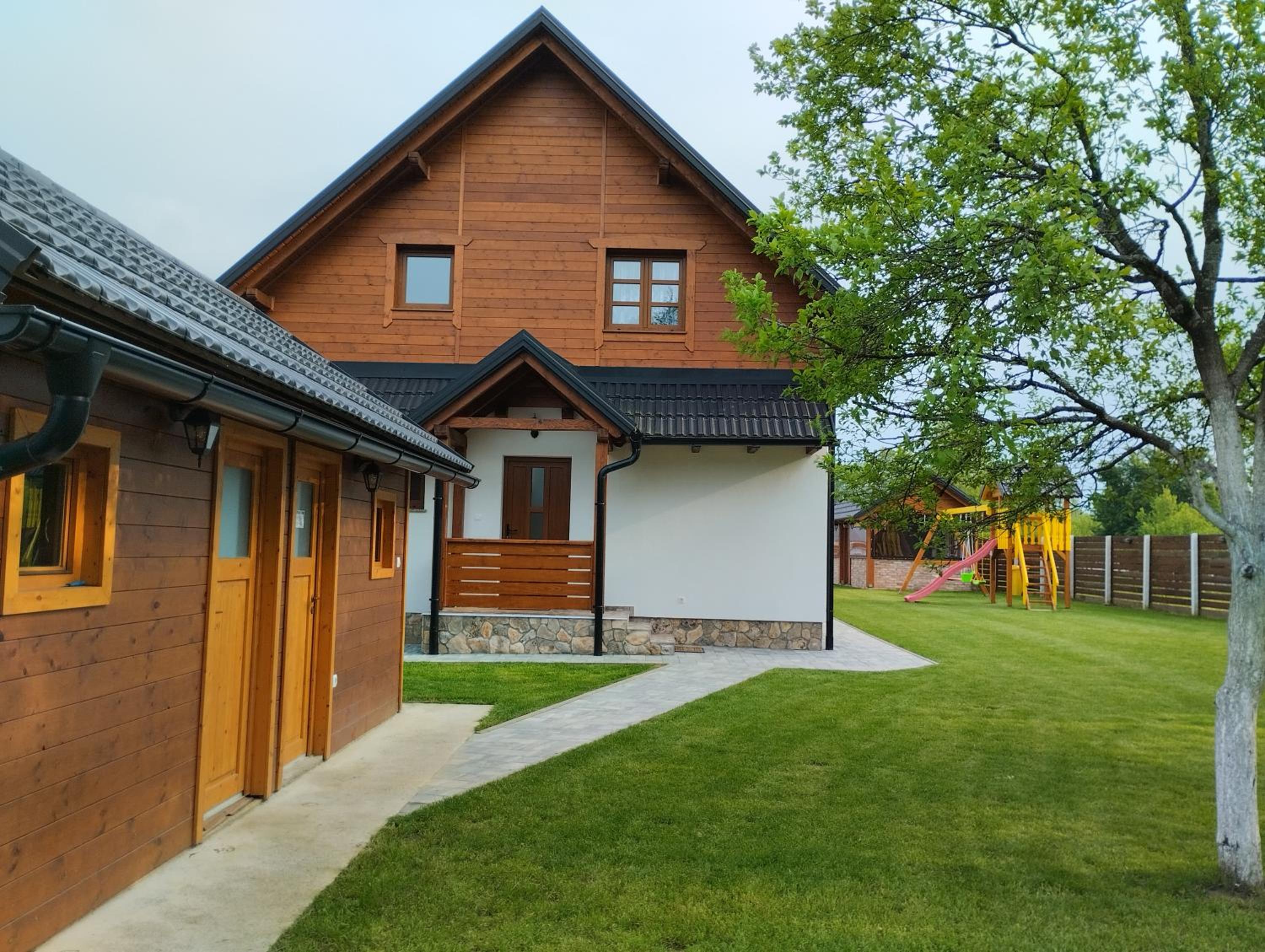 Holiday home Marta in nature with jacuzzi view 5