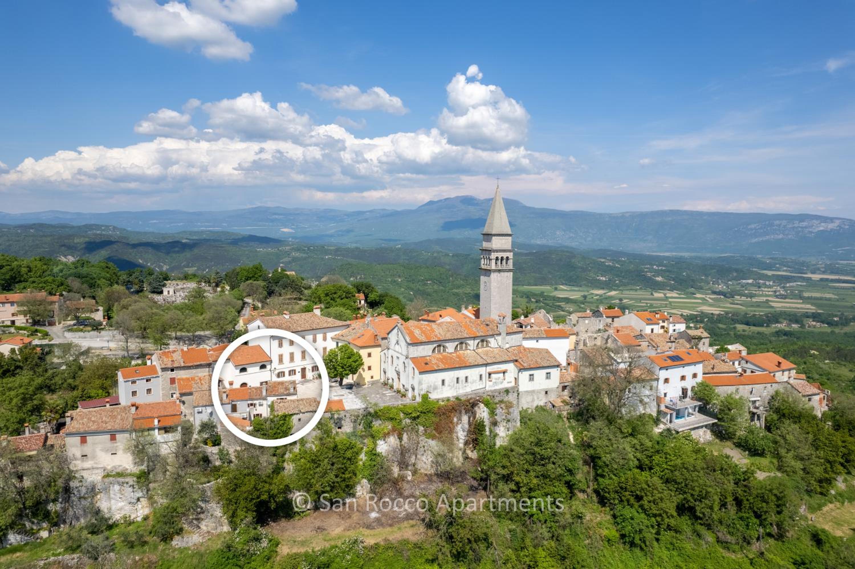 Picturesque apartment San Rocco 1 view 5
