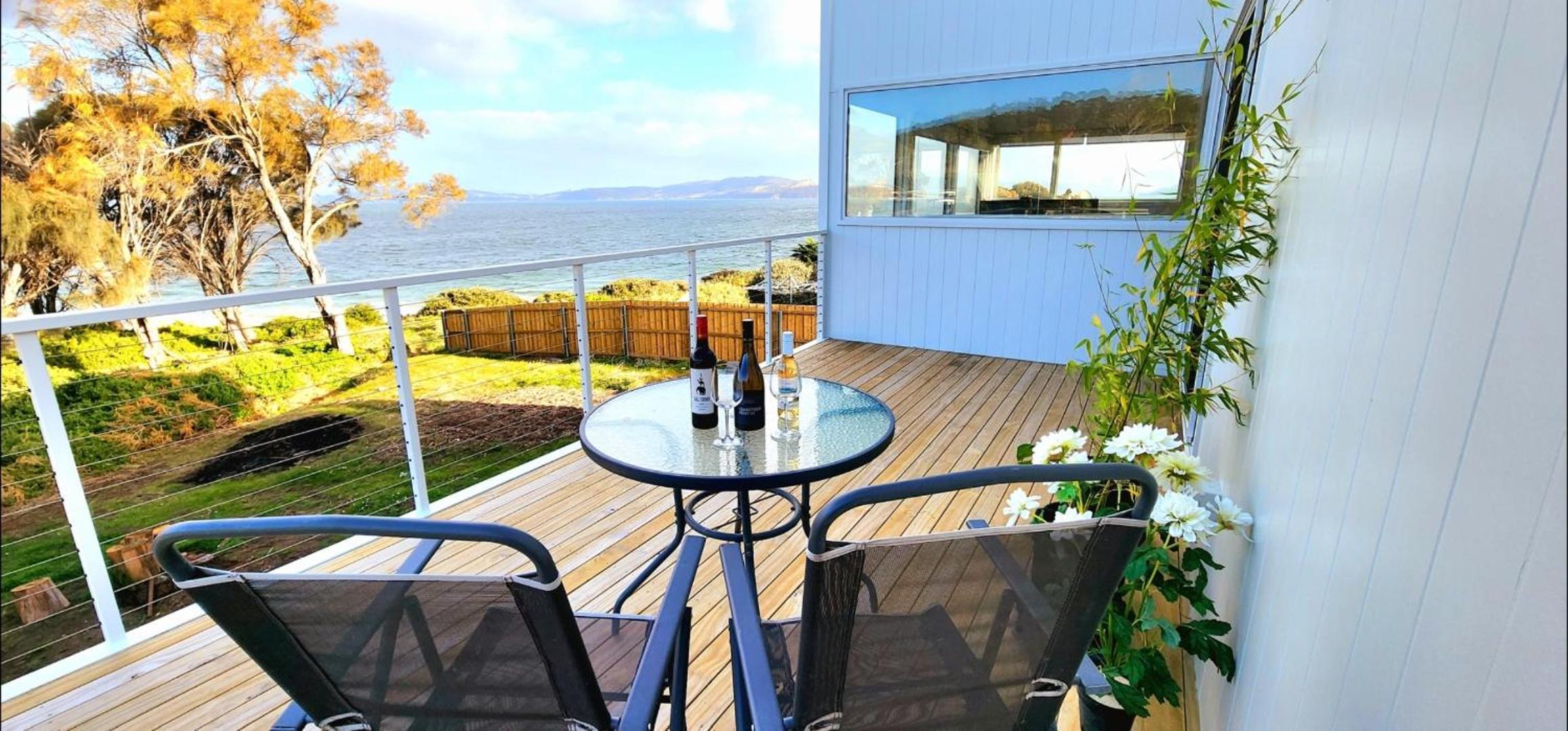 Beach Getaway - Blessington Villa