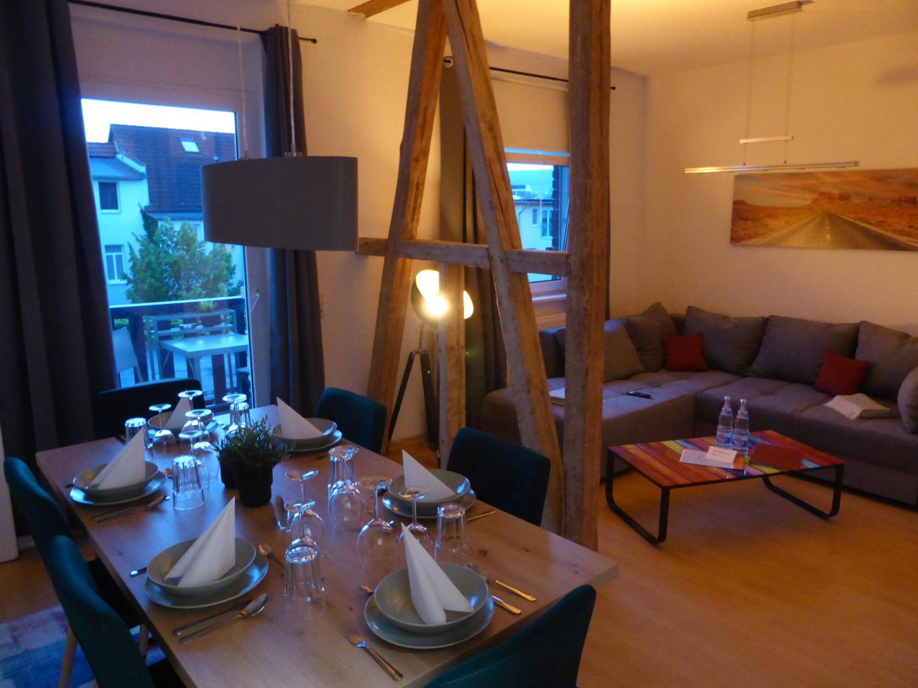 Jena City Apartment, Balkon, sonnig, Wifi, Parkplätze, Nähe Zentrum