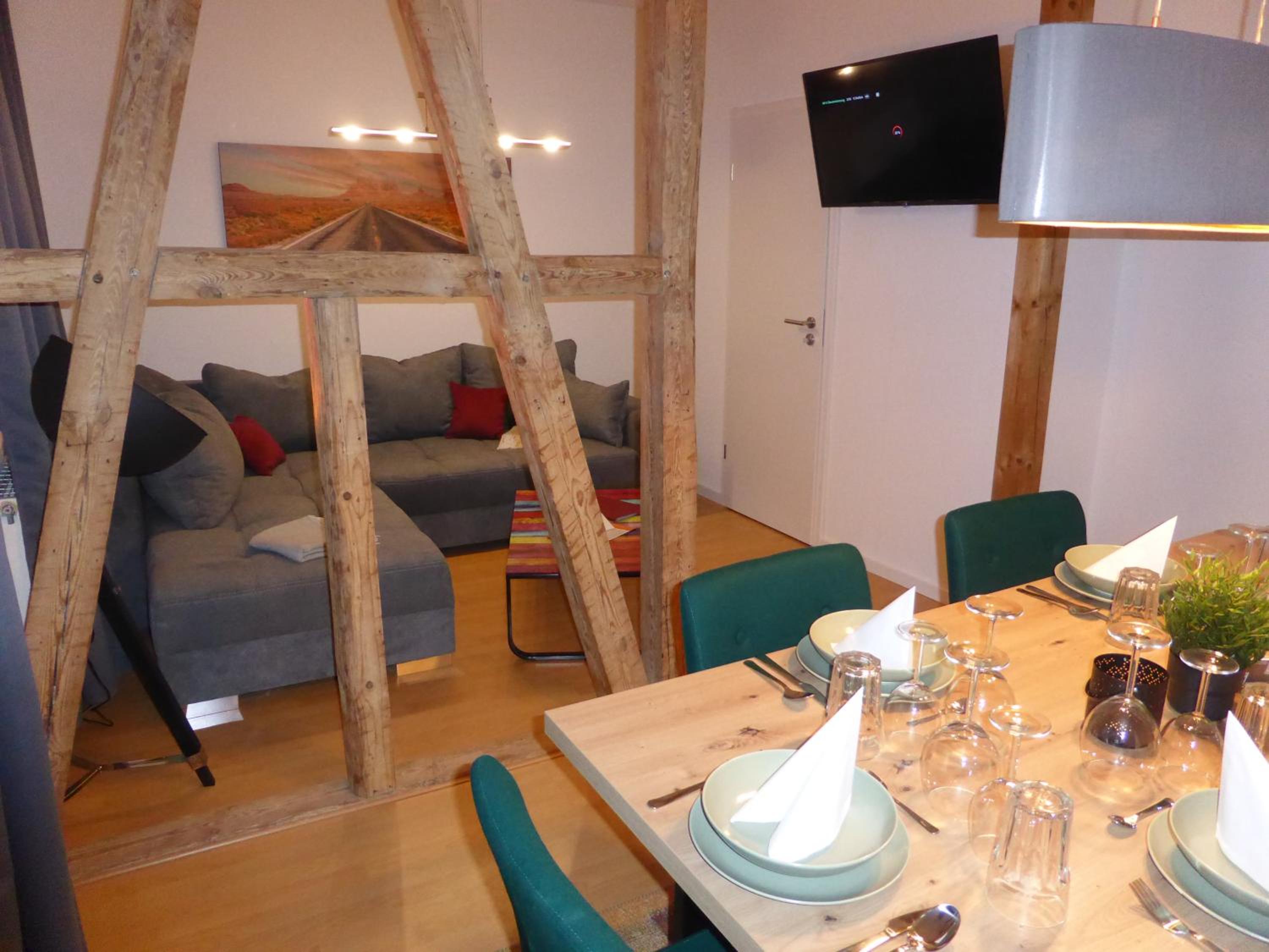 Jena City Apartment, Balkon, sonnig, Wifi, Parkplätze, Nähe Zentrum