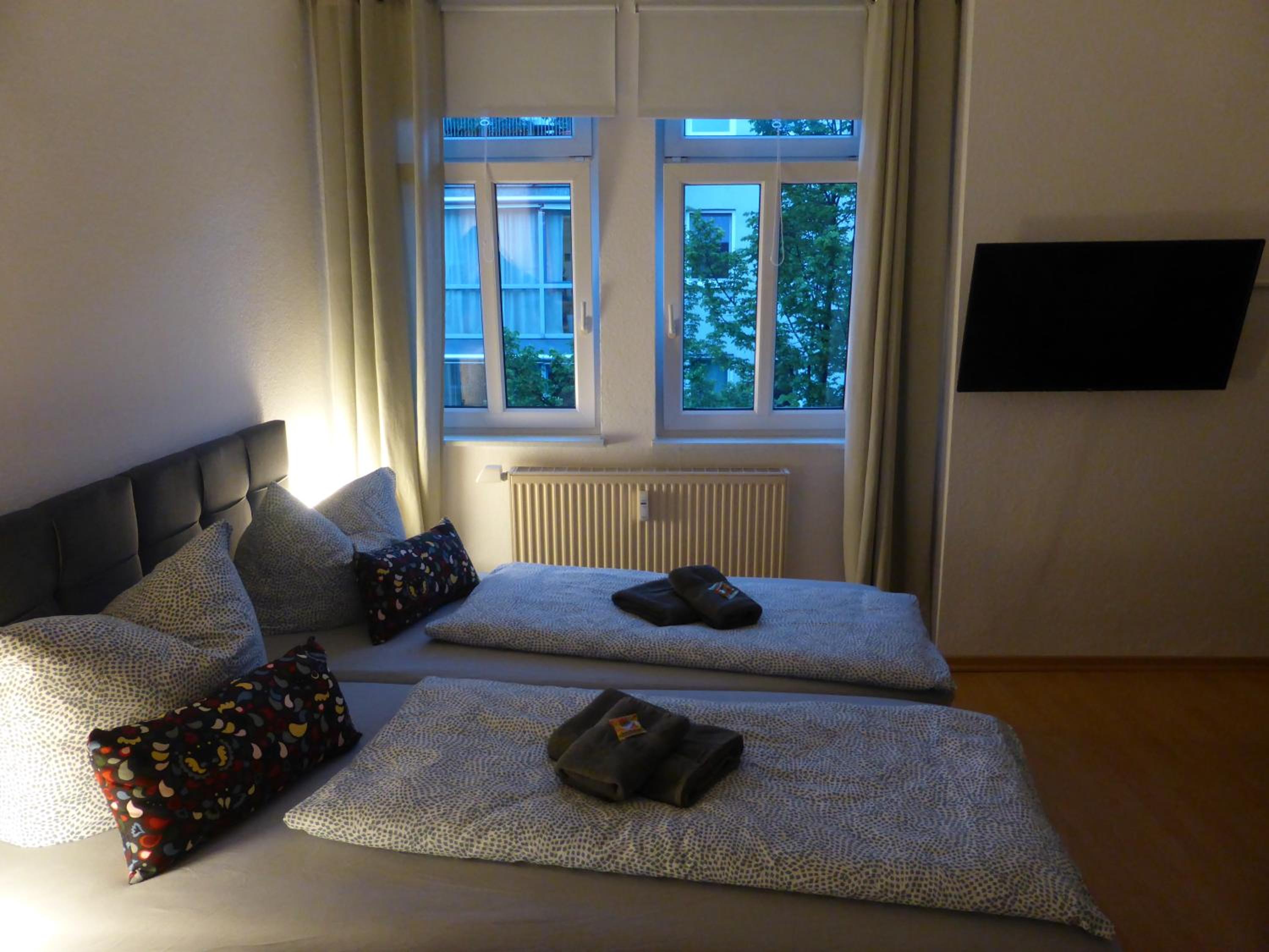 Jena City Apartment, Balkon, sonnig, Wifi, Parkplätze, Nähe Zentrum