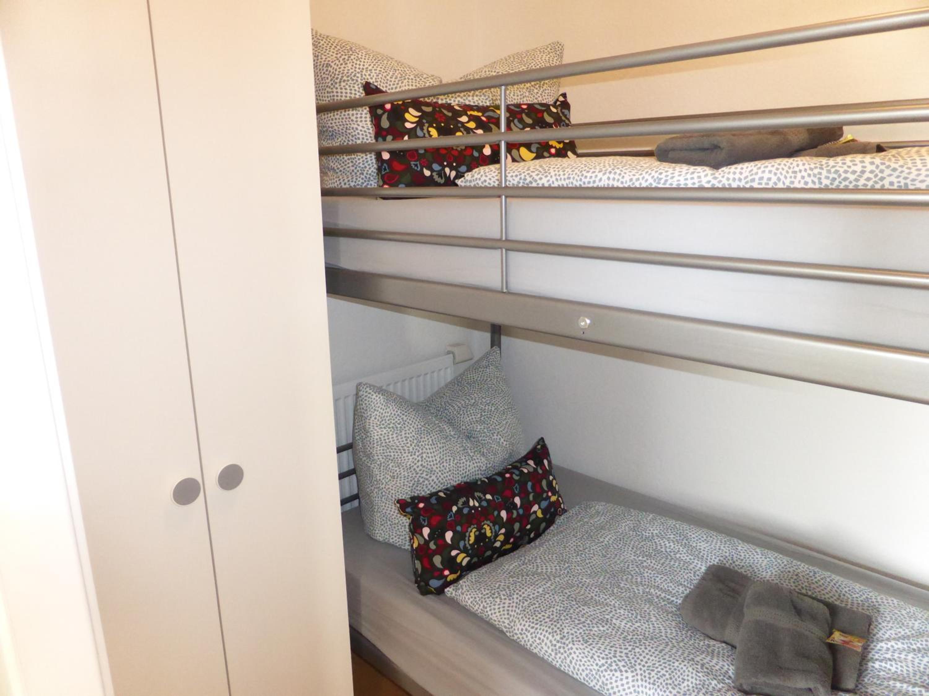 Jena City Apartment, Balkon, sonnig, Wifi, Parkplätze, Nähe Zentrum
