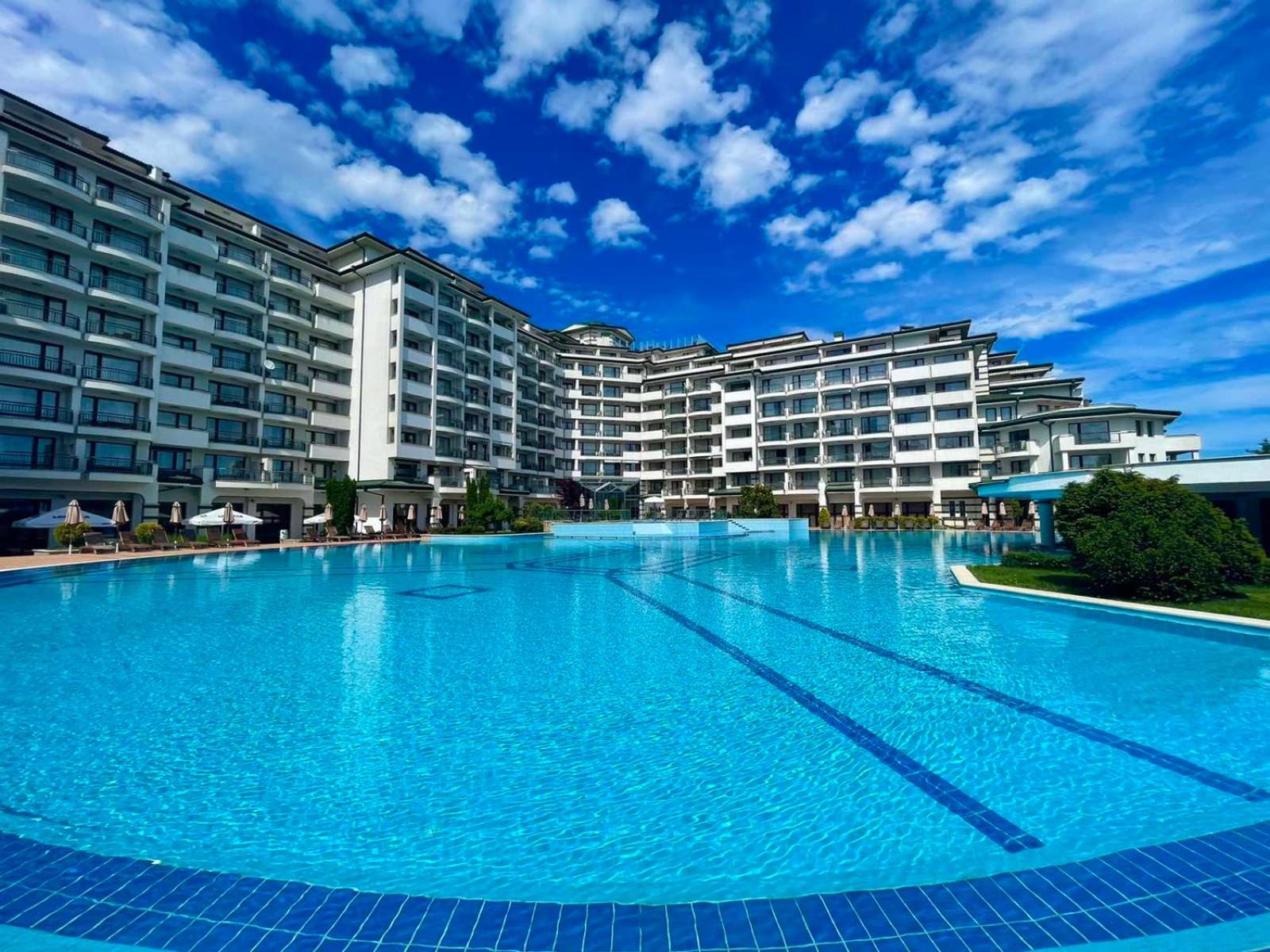 Emerald Beach Resort & Spa