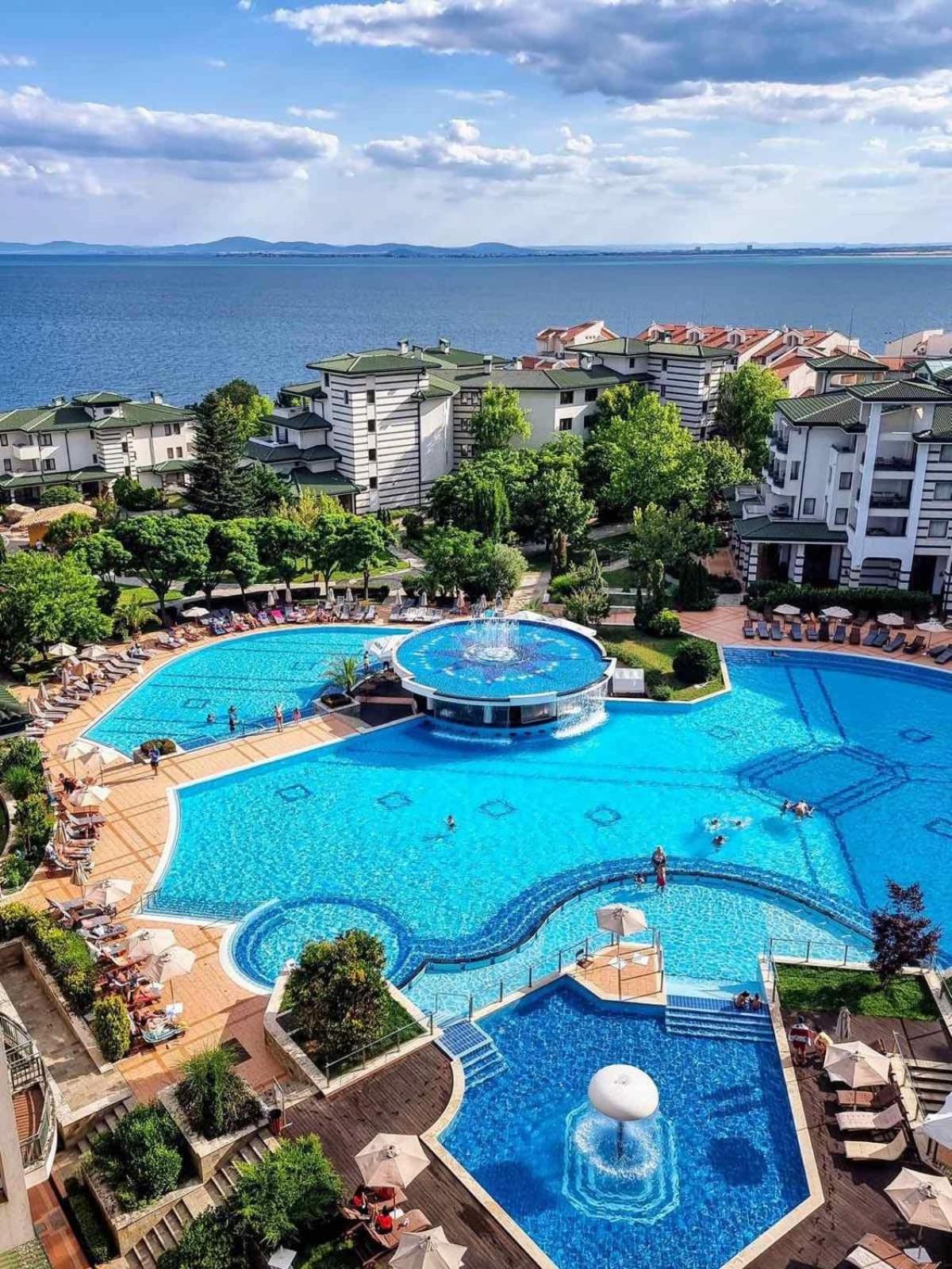 Emerald Beach Resort & Spa