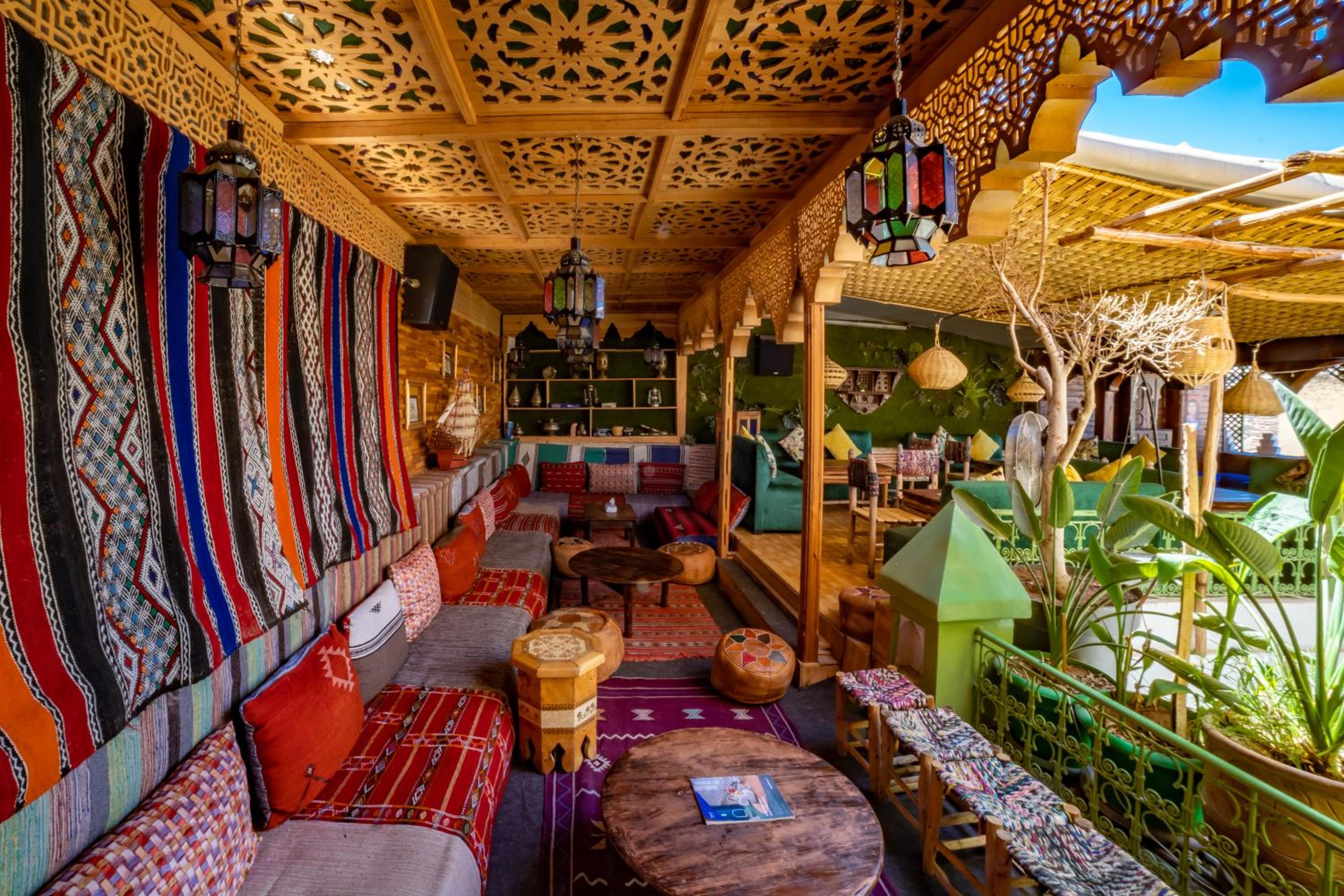 lounge