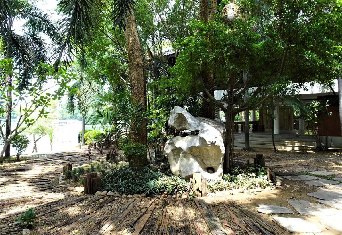 children's play area