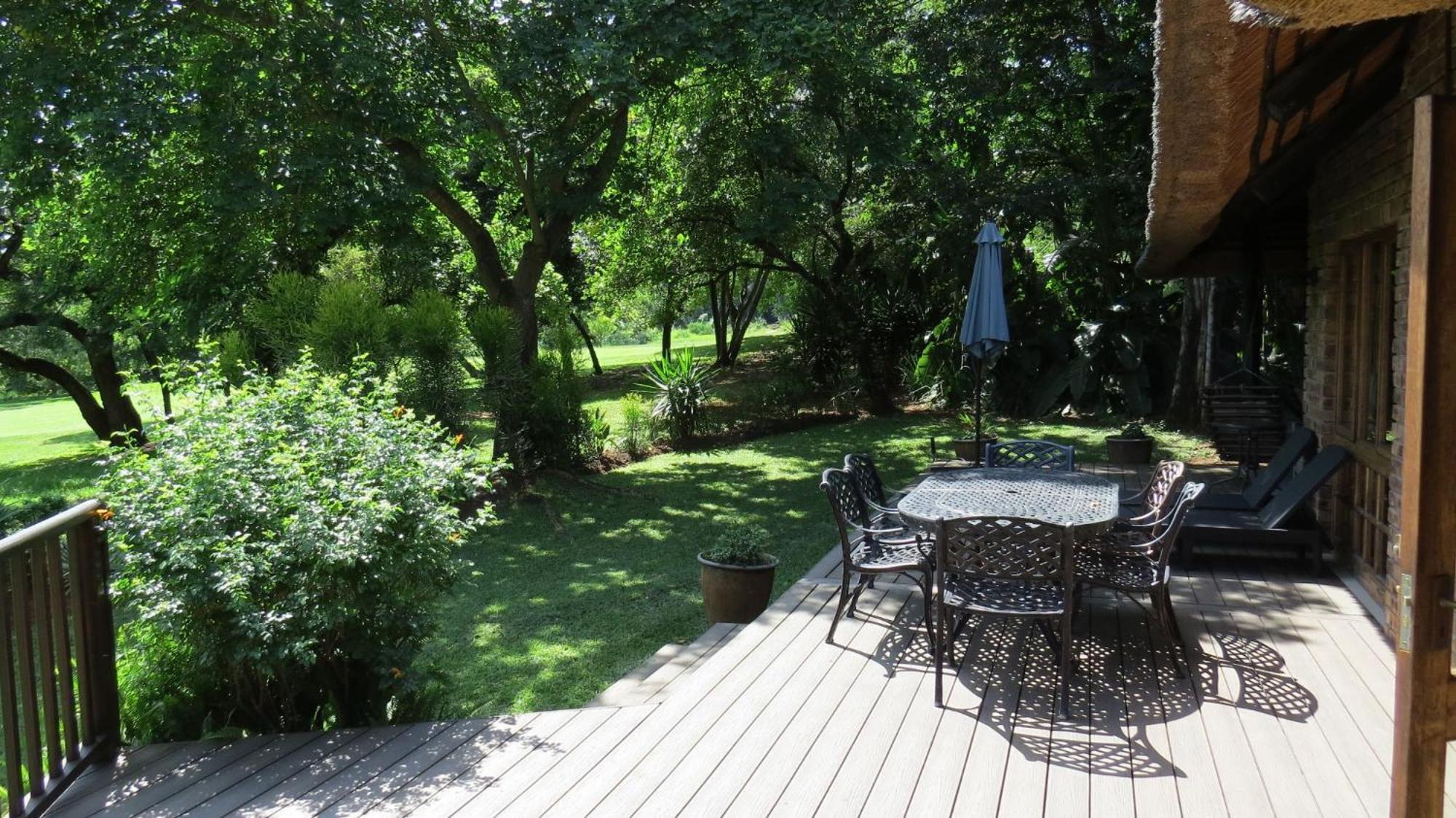 Kruger Park Lodge - AM8 - 3 Bedroom Chalet view 2