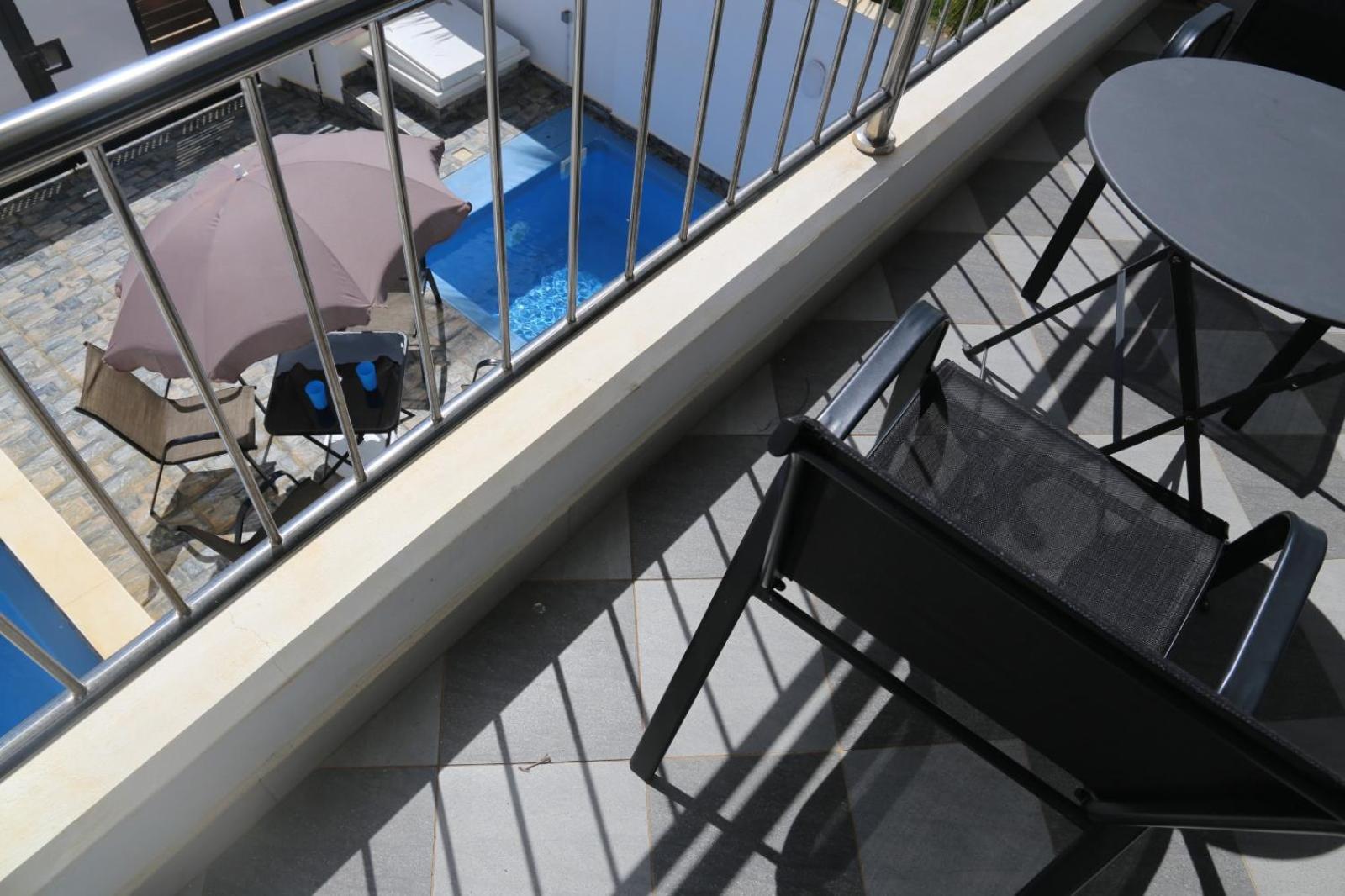 3 Bedroom Family Pool Villa Flic-en-Flac Beach view 5