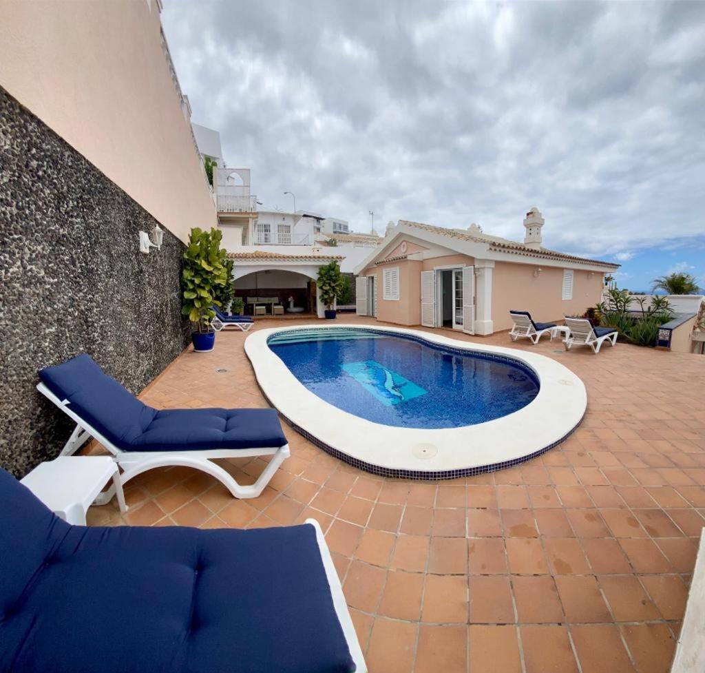 Villa Marbella-private heated pool and breathtaking view