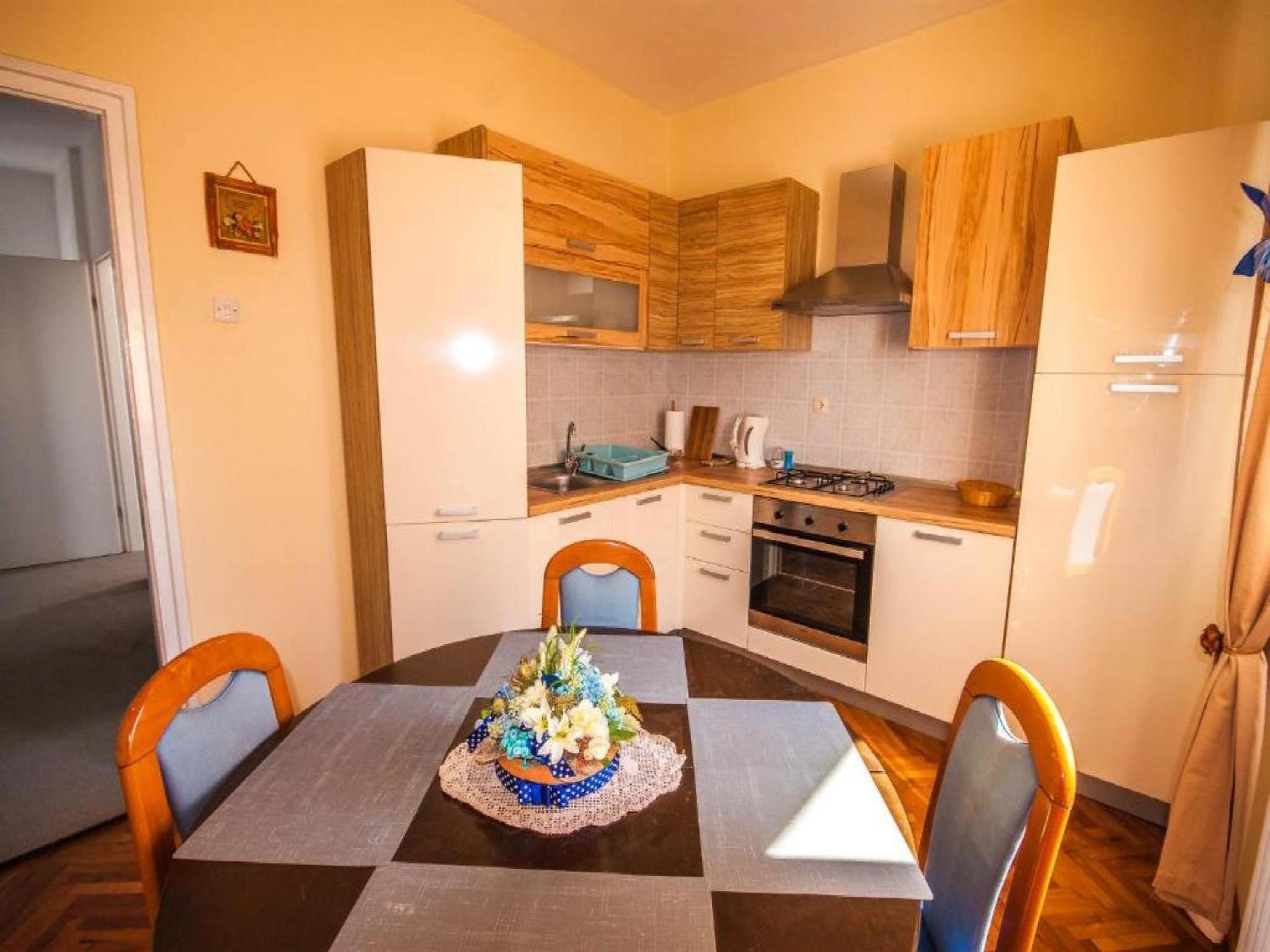 Apartments Amalia