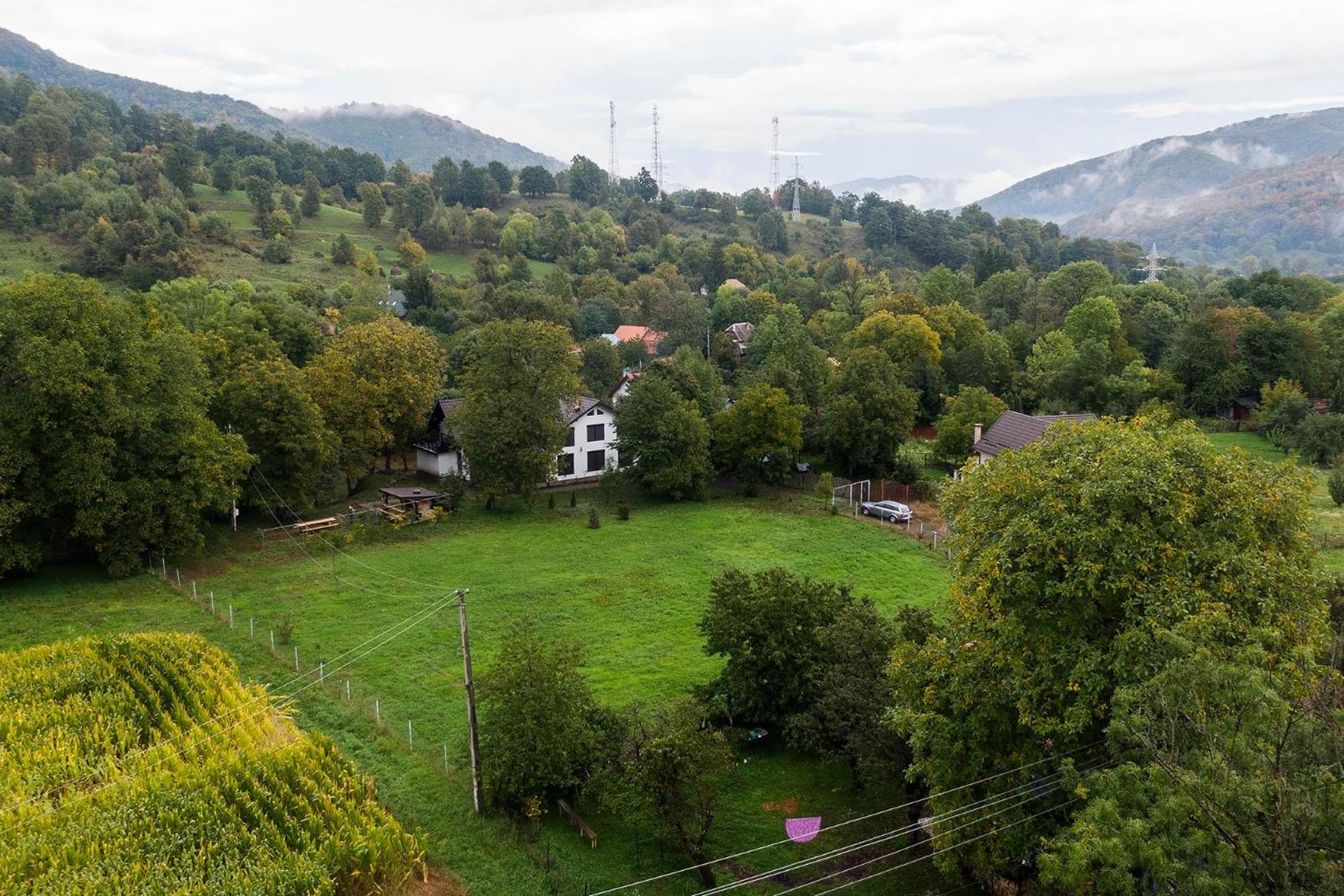 Doispe Nuci view 2