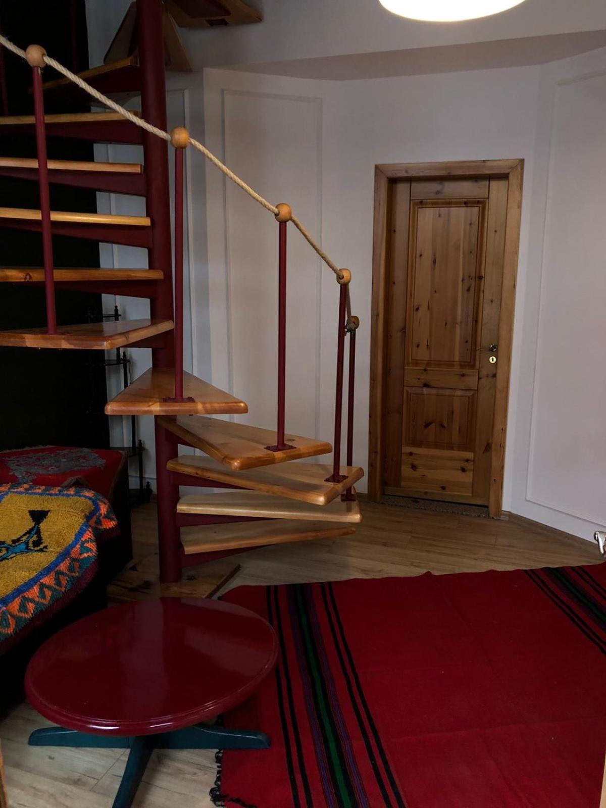 Red Goat Hostel