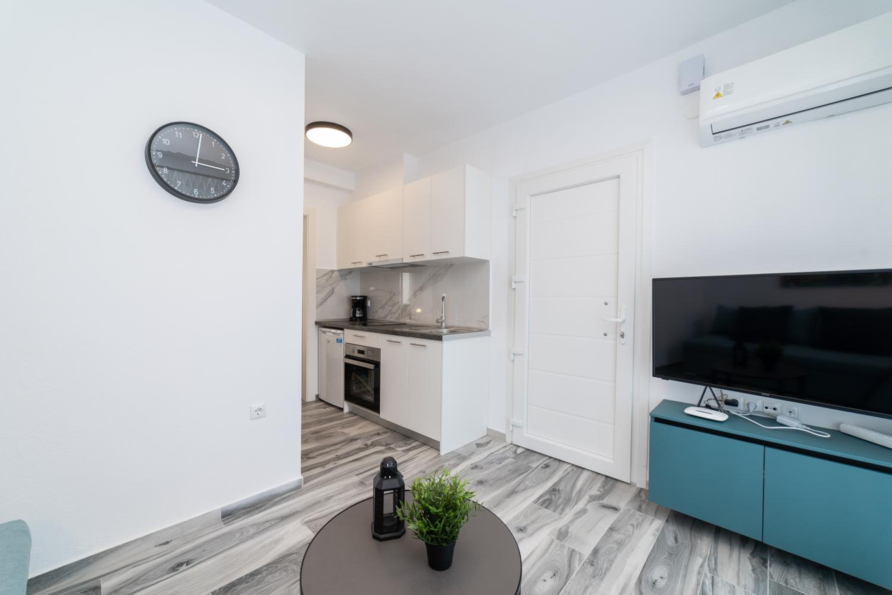 Nefeli & Nefeli Luxury Residential Complexes
