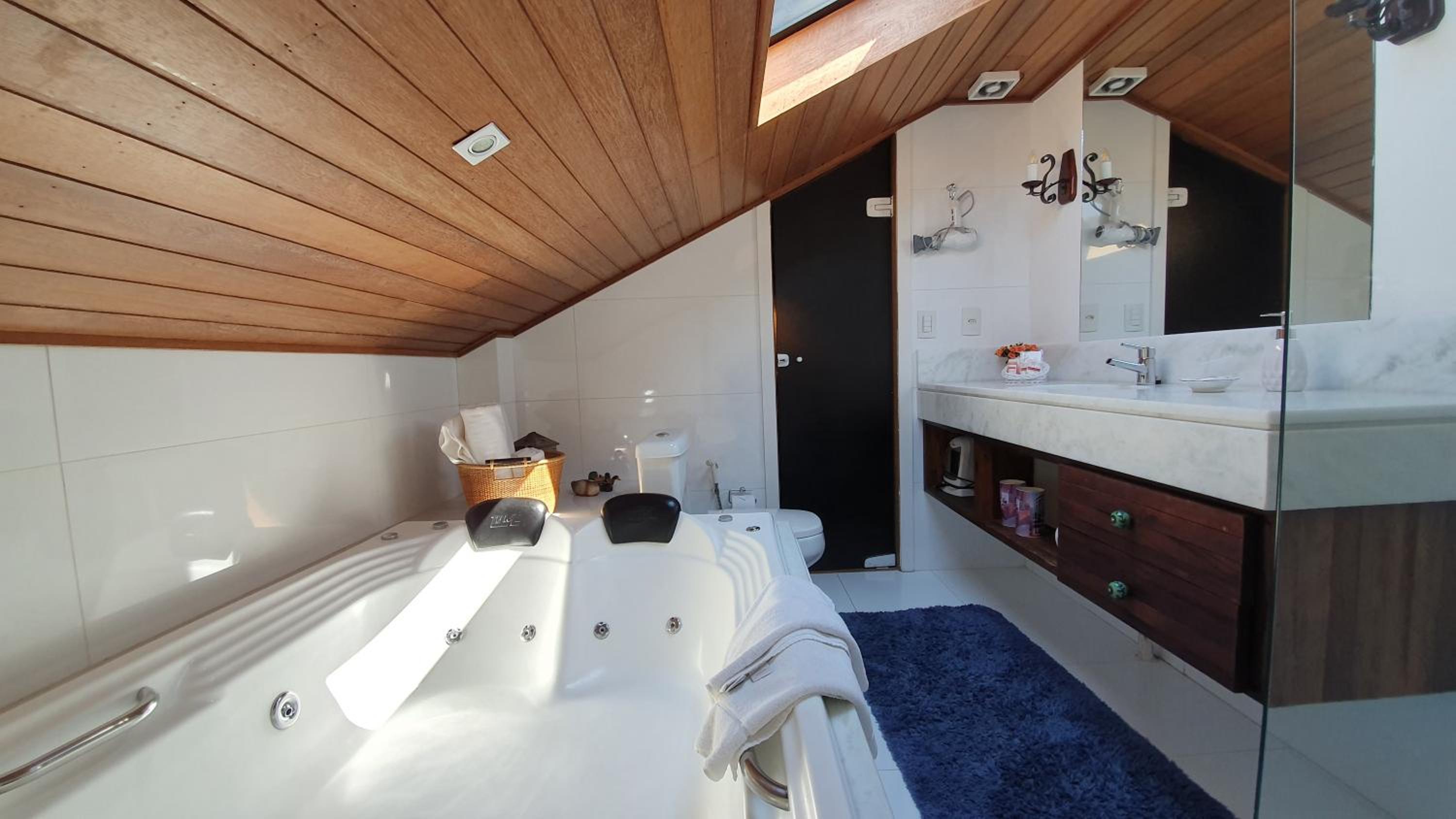 Pousada Annecy - CAPIVARI Fácil acesso ao centrinho e Baden Bar