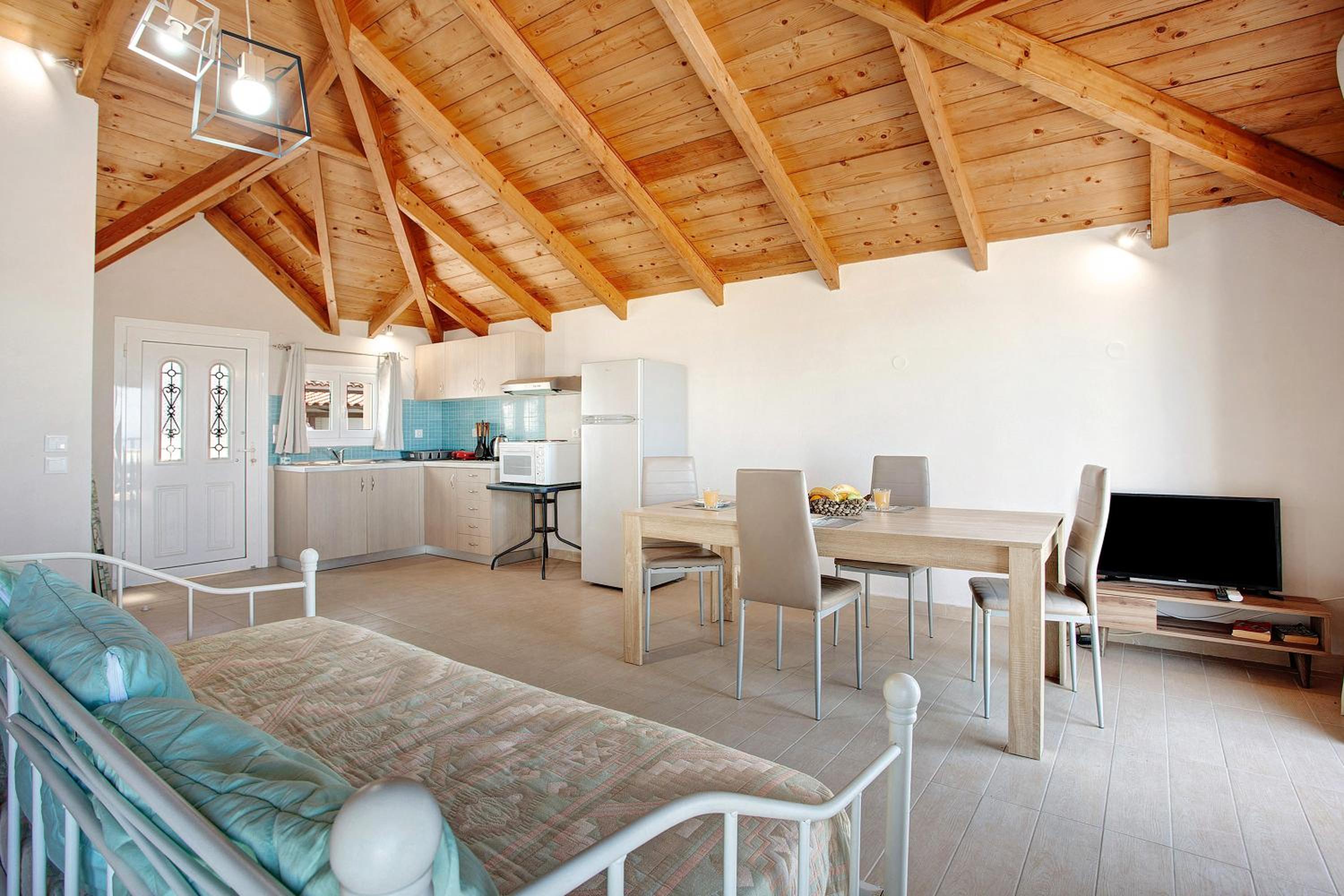 Yiannis Suite with Sea View 10 photo 5