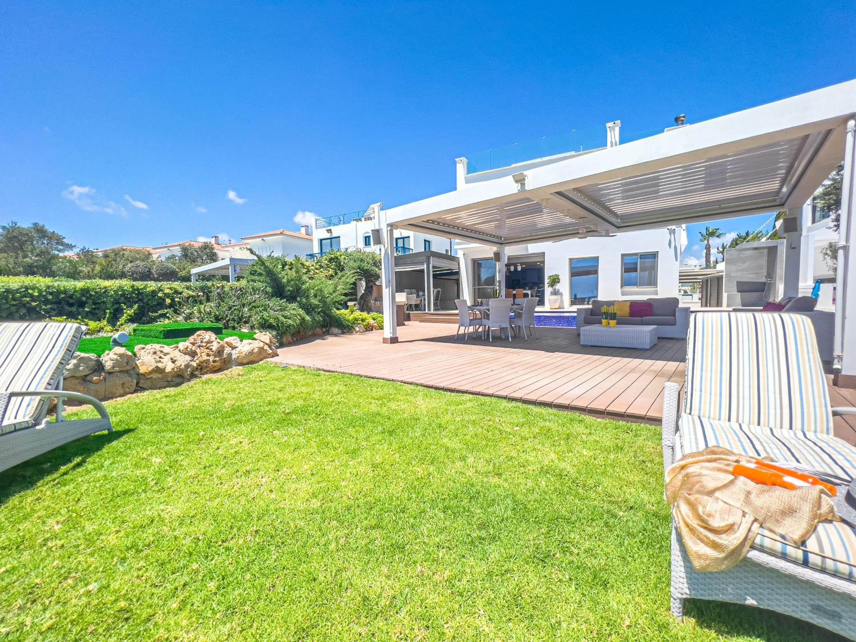 Erato Seafront Luxury Villa