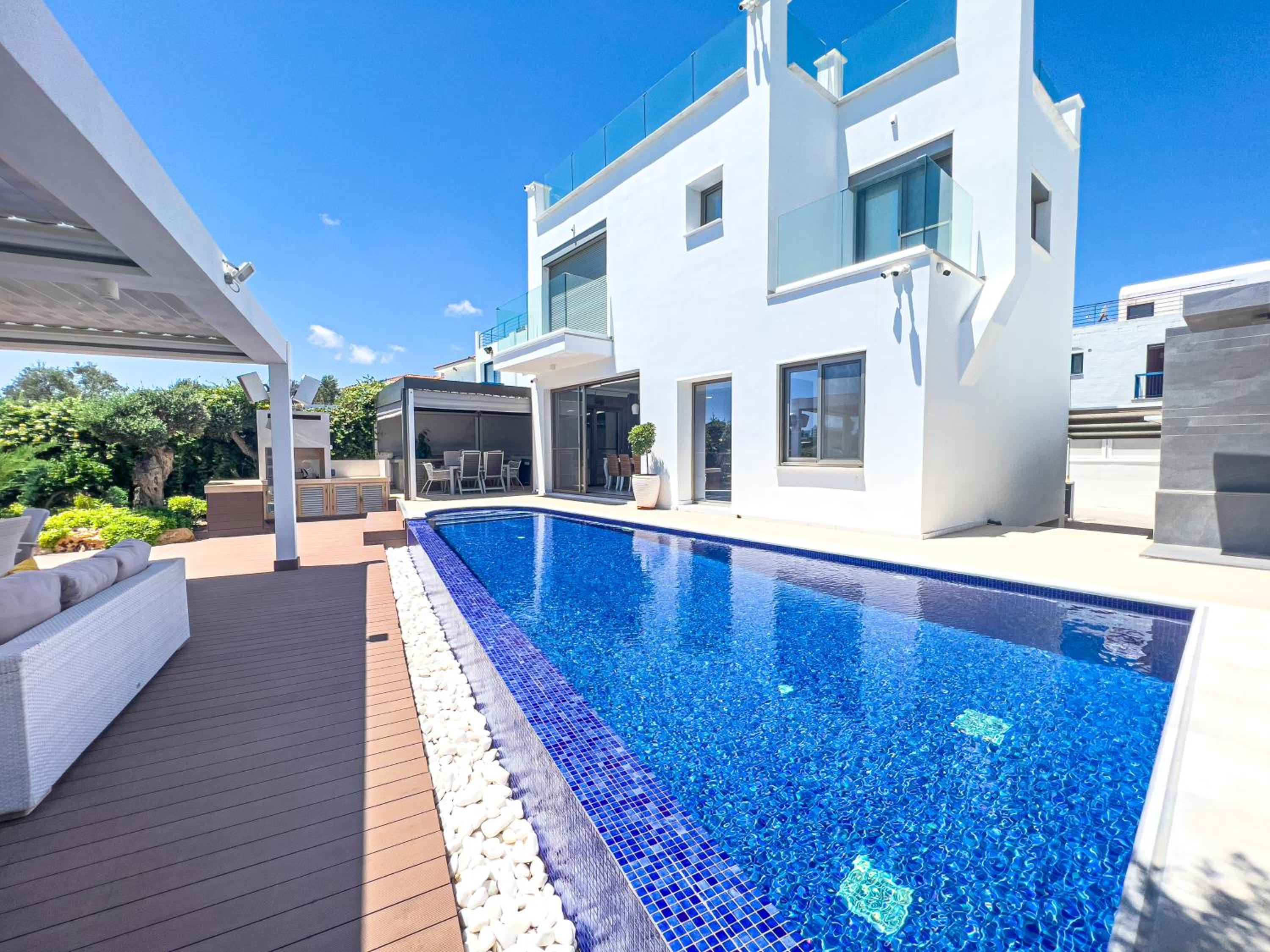 Erato Seafront Luxury Villa