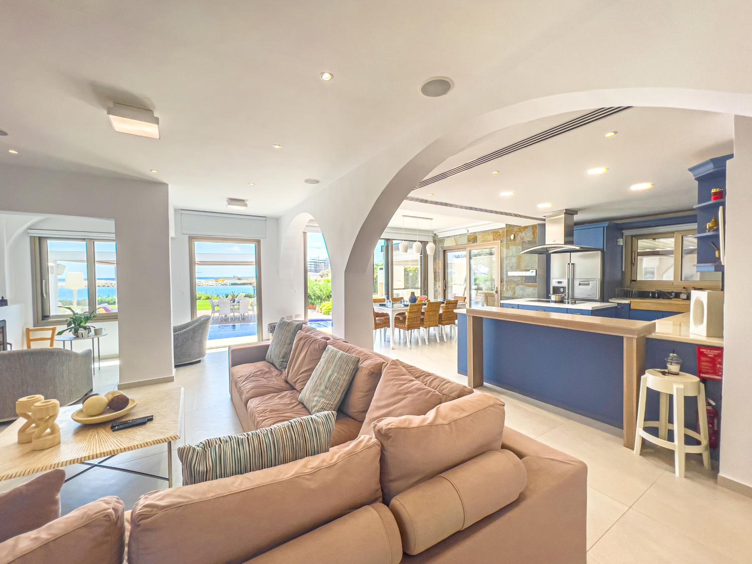 Erato Seafront Luxury Villa