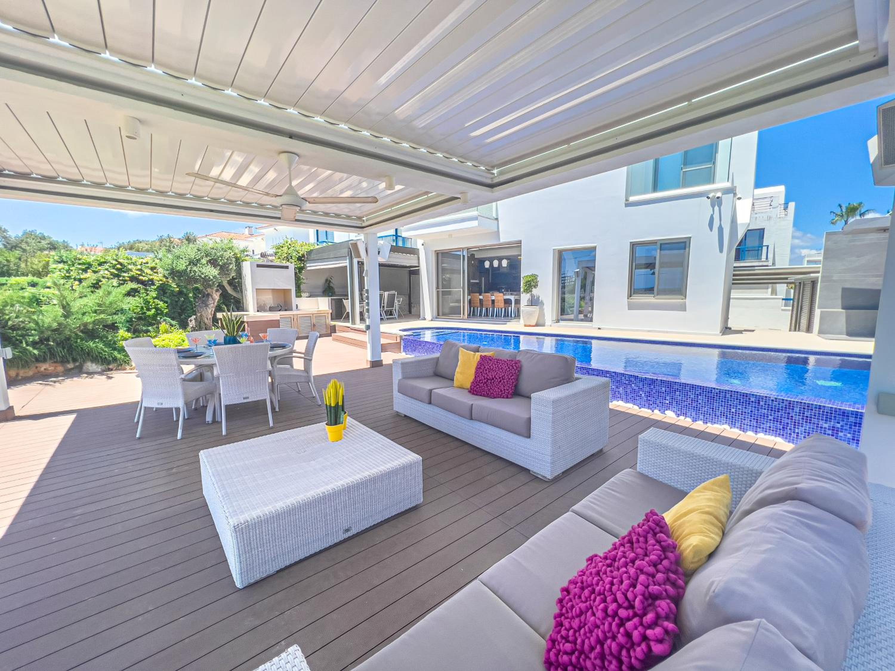Erato Seafront Luxury Villa