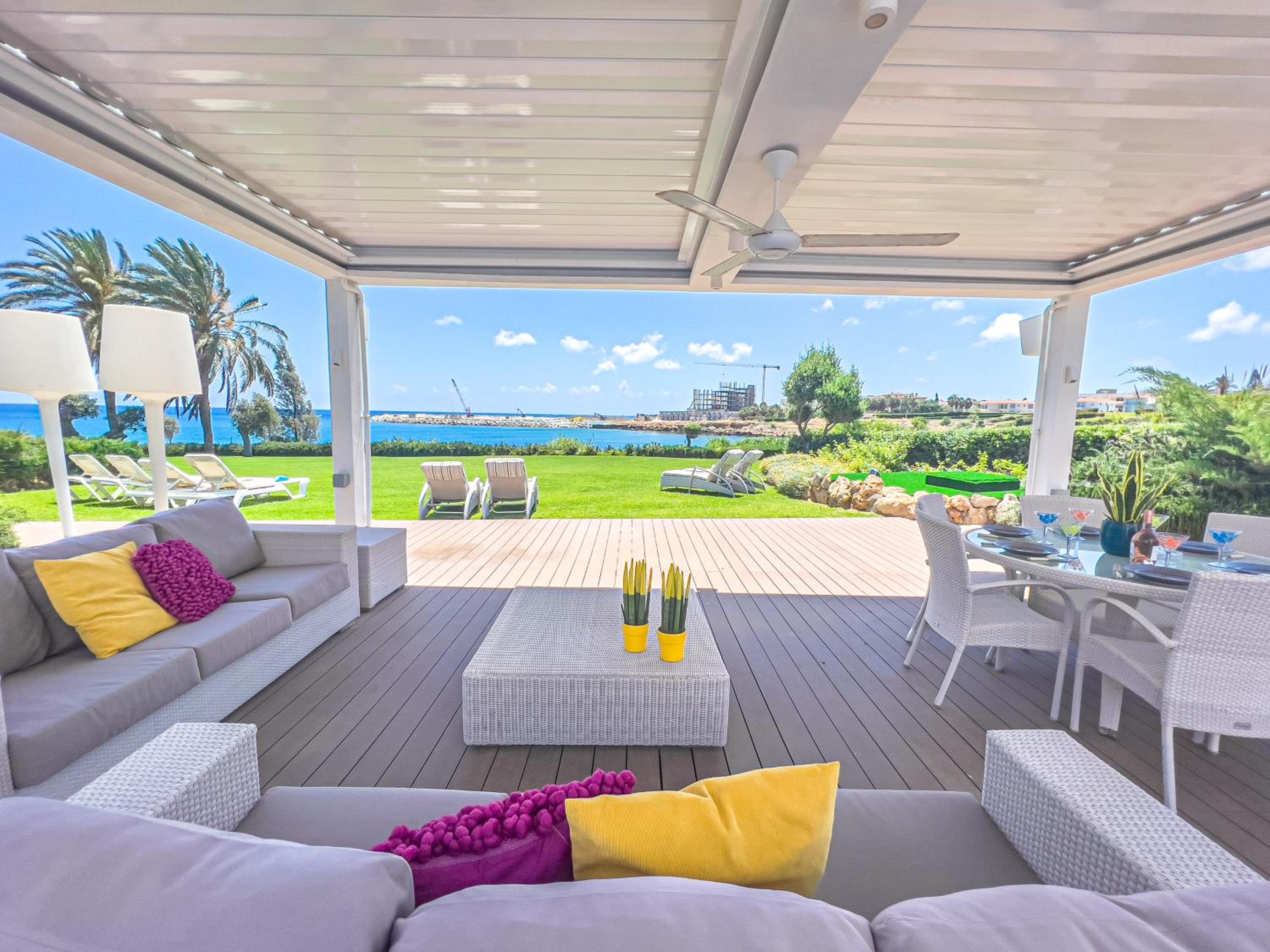 Erato Seafront Luxury Villa
