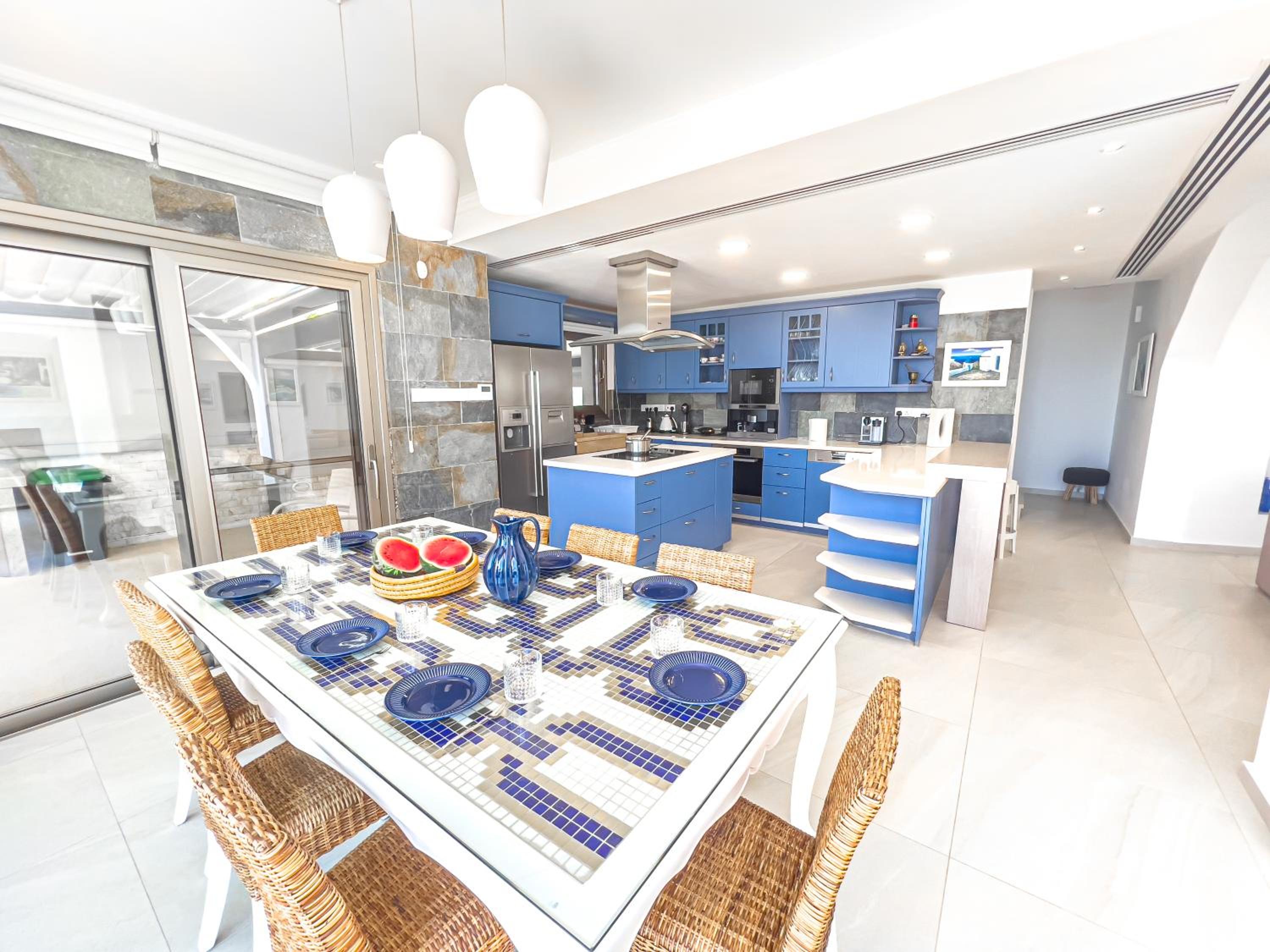 Erato Seafront Luxury Villa