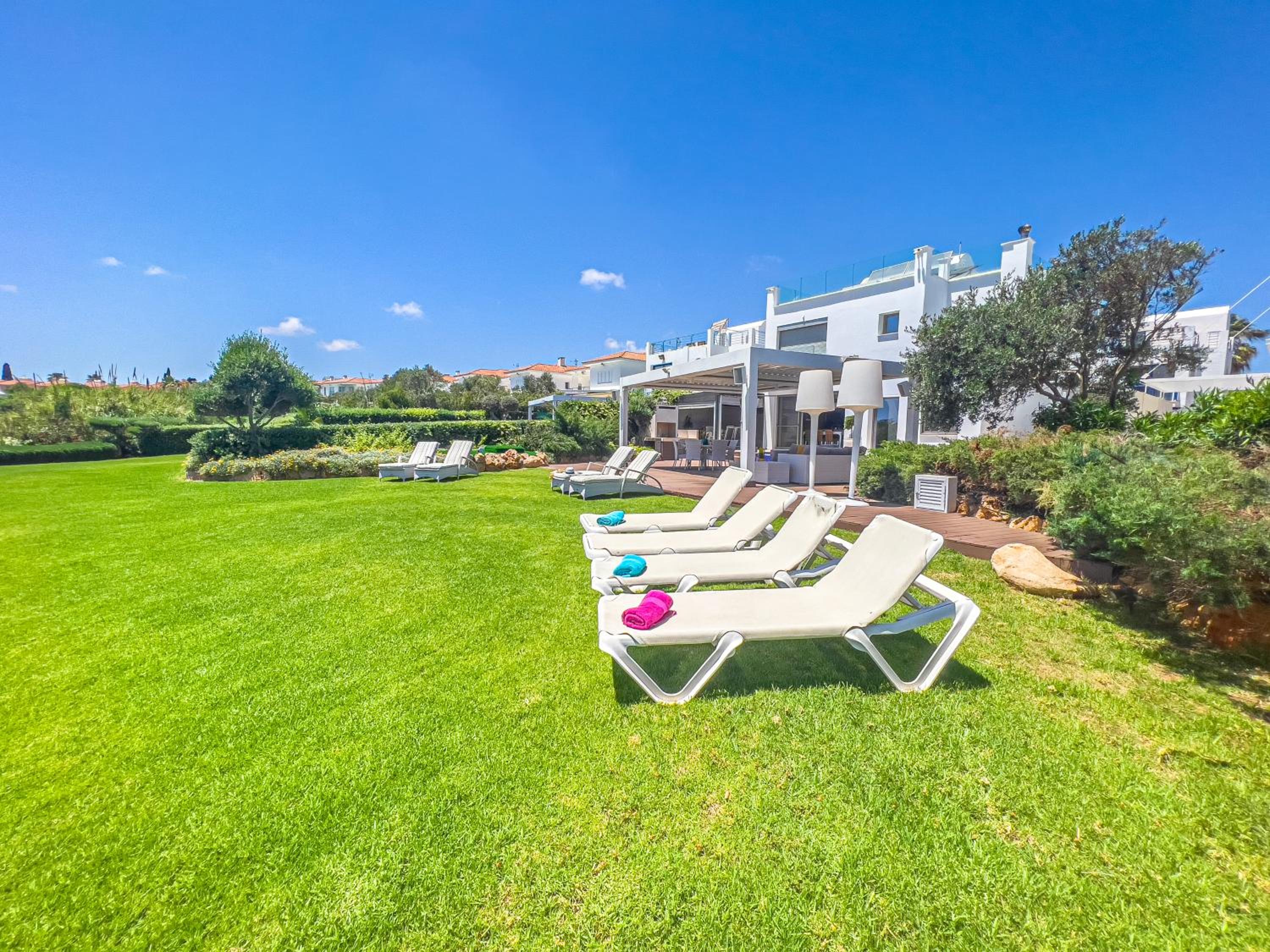 Erato Seafront Luxury Villa