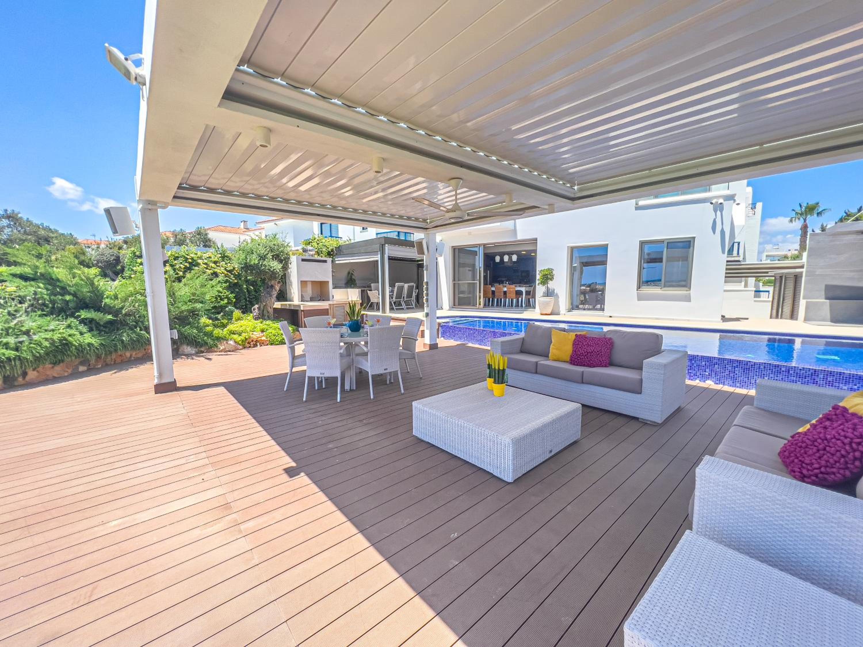 Erato Seafront Luxury Villa