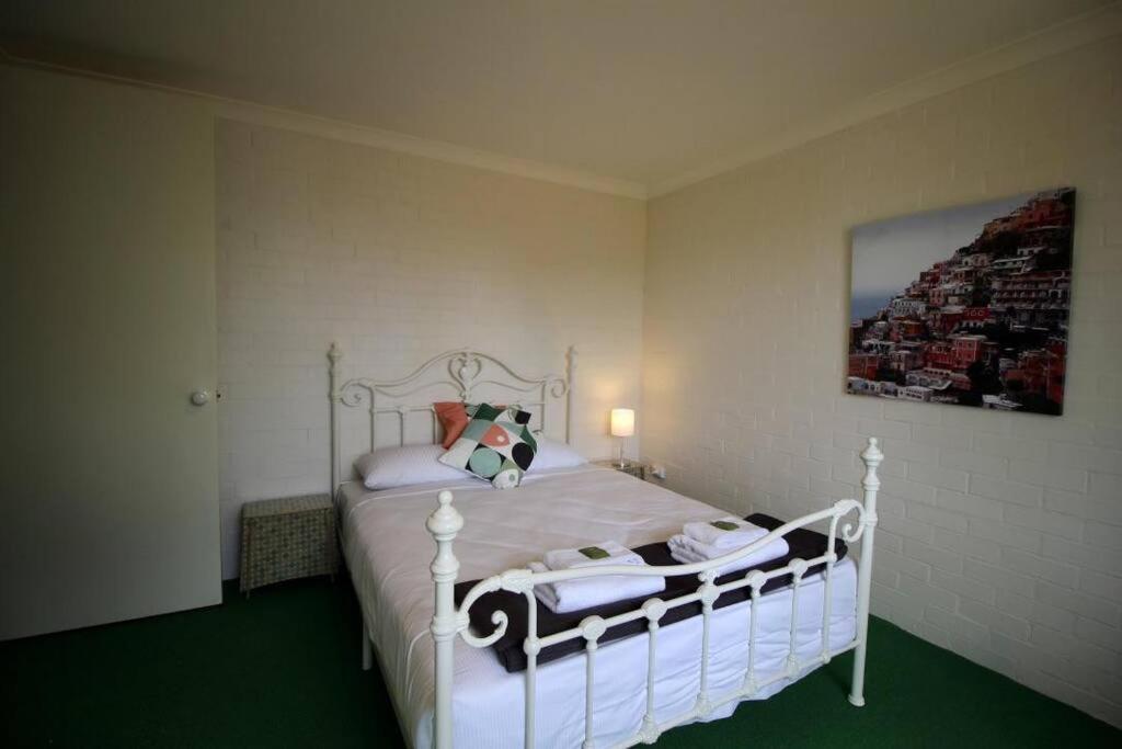 Tea Tree Cottage - close to the ocean and the river