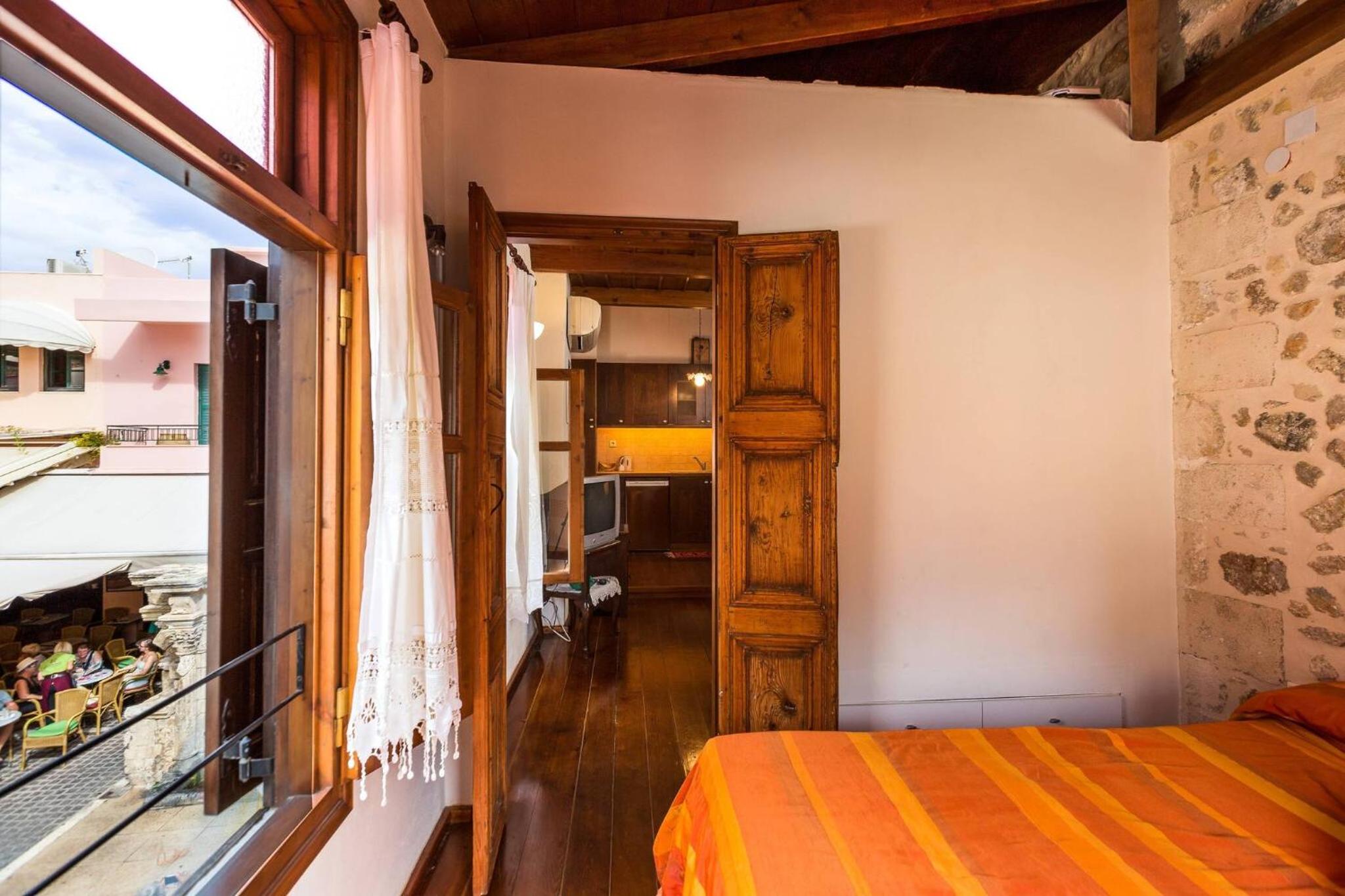 Venetian Rimondi Fountain Mansion - Built In 1626 photo 2