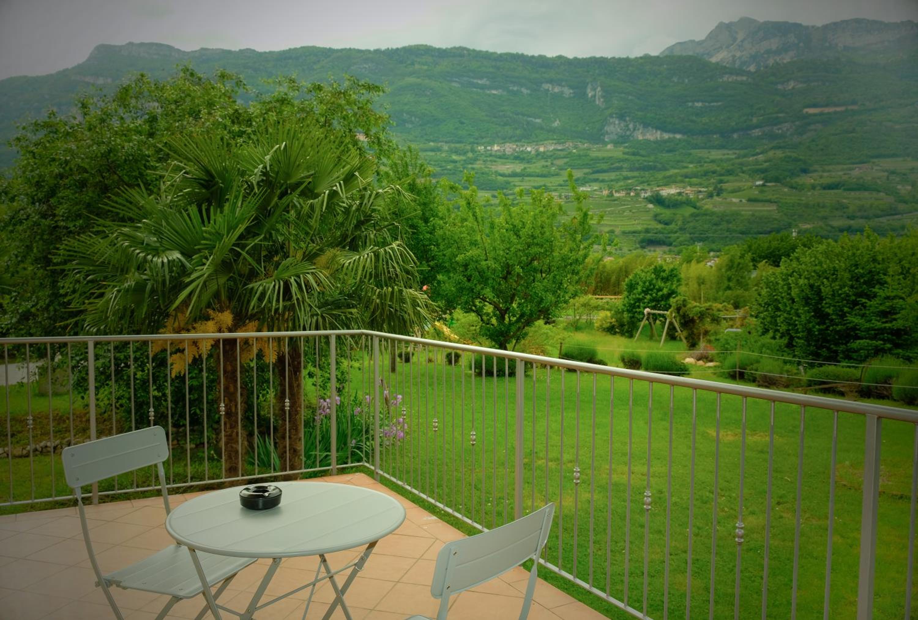 Countryhouse Verso