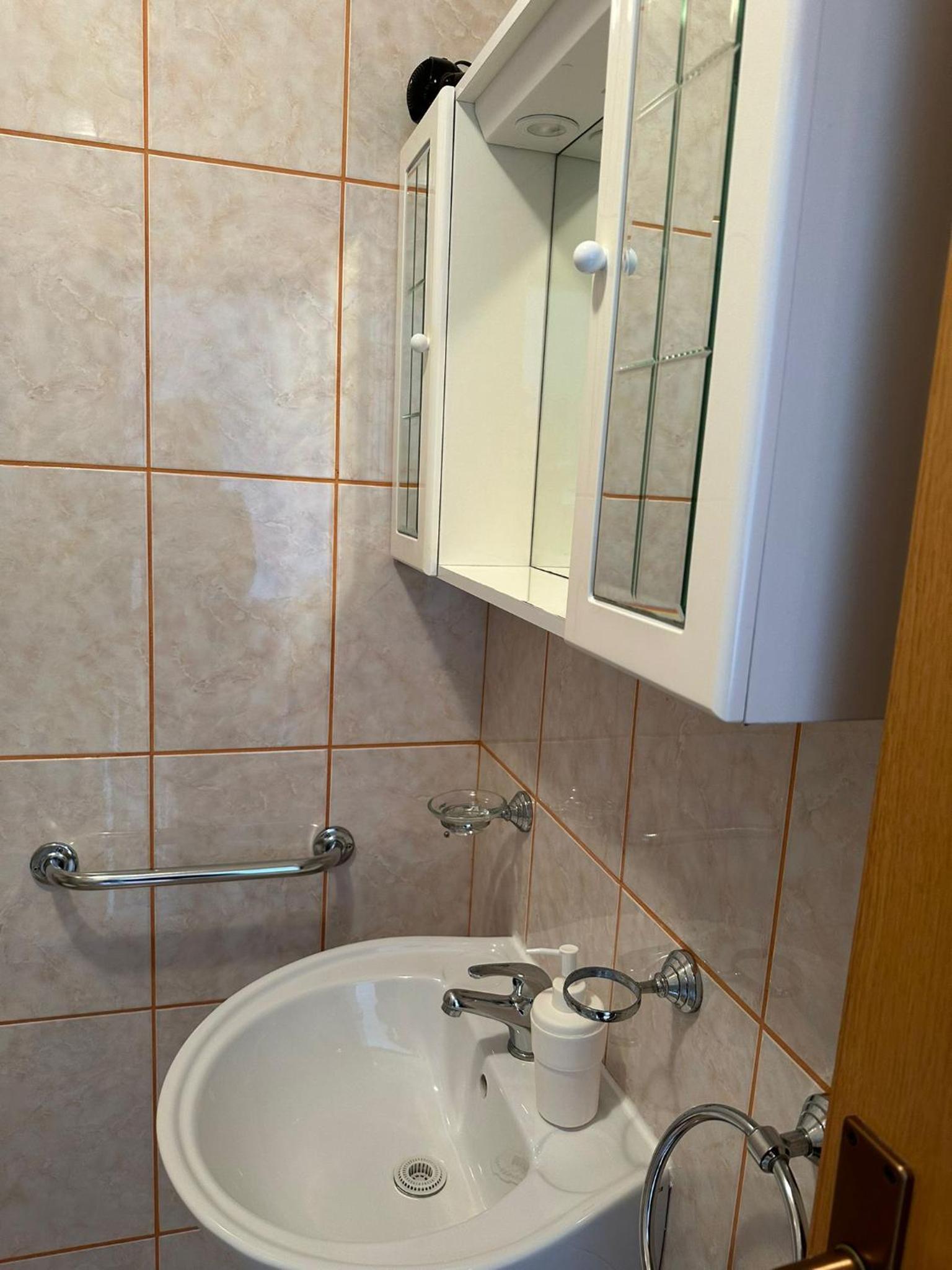Apartmani Karlobag