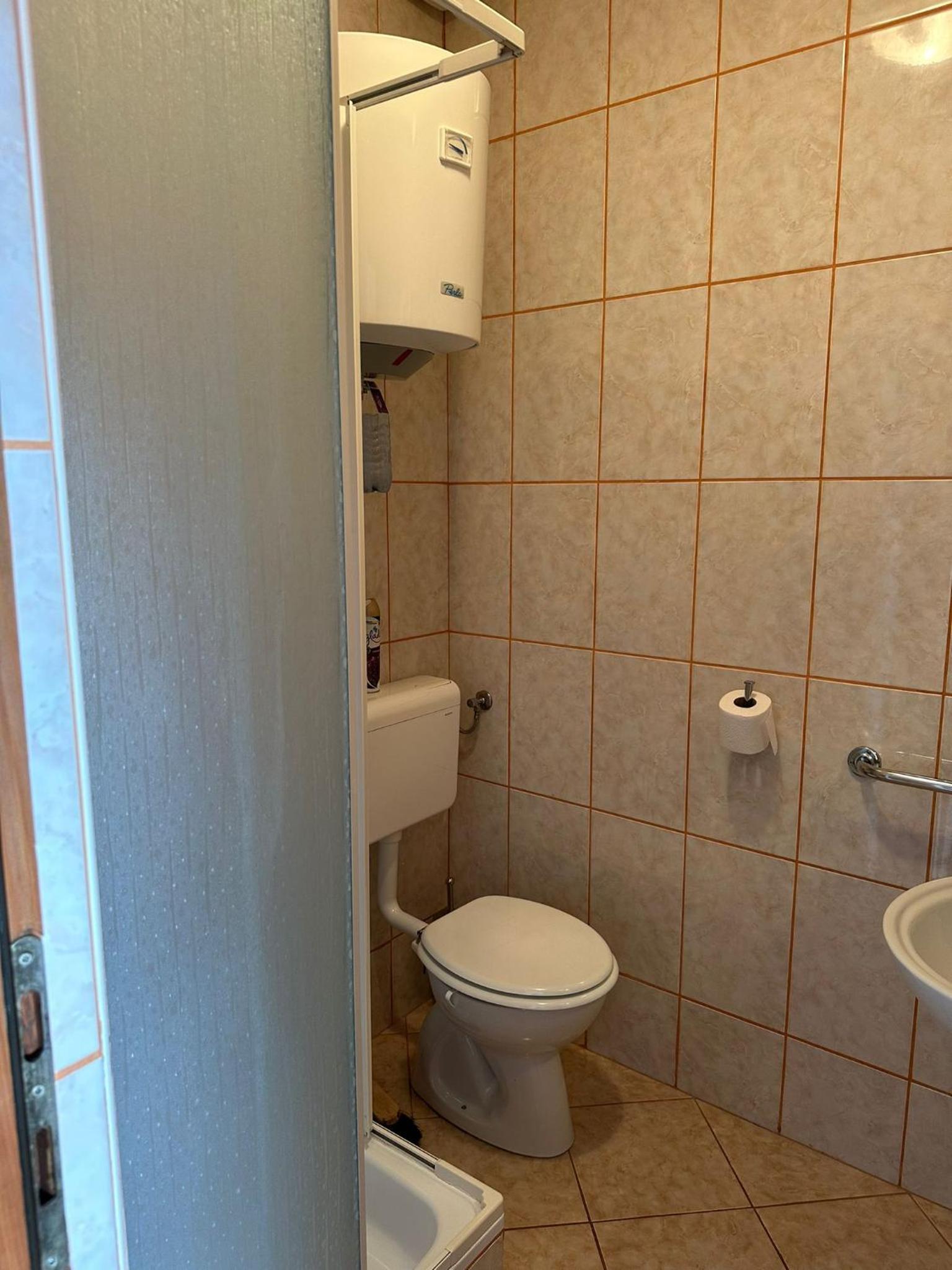 Apartmani Karlobag