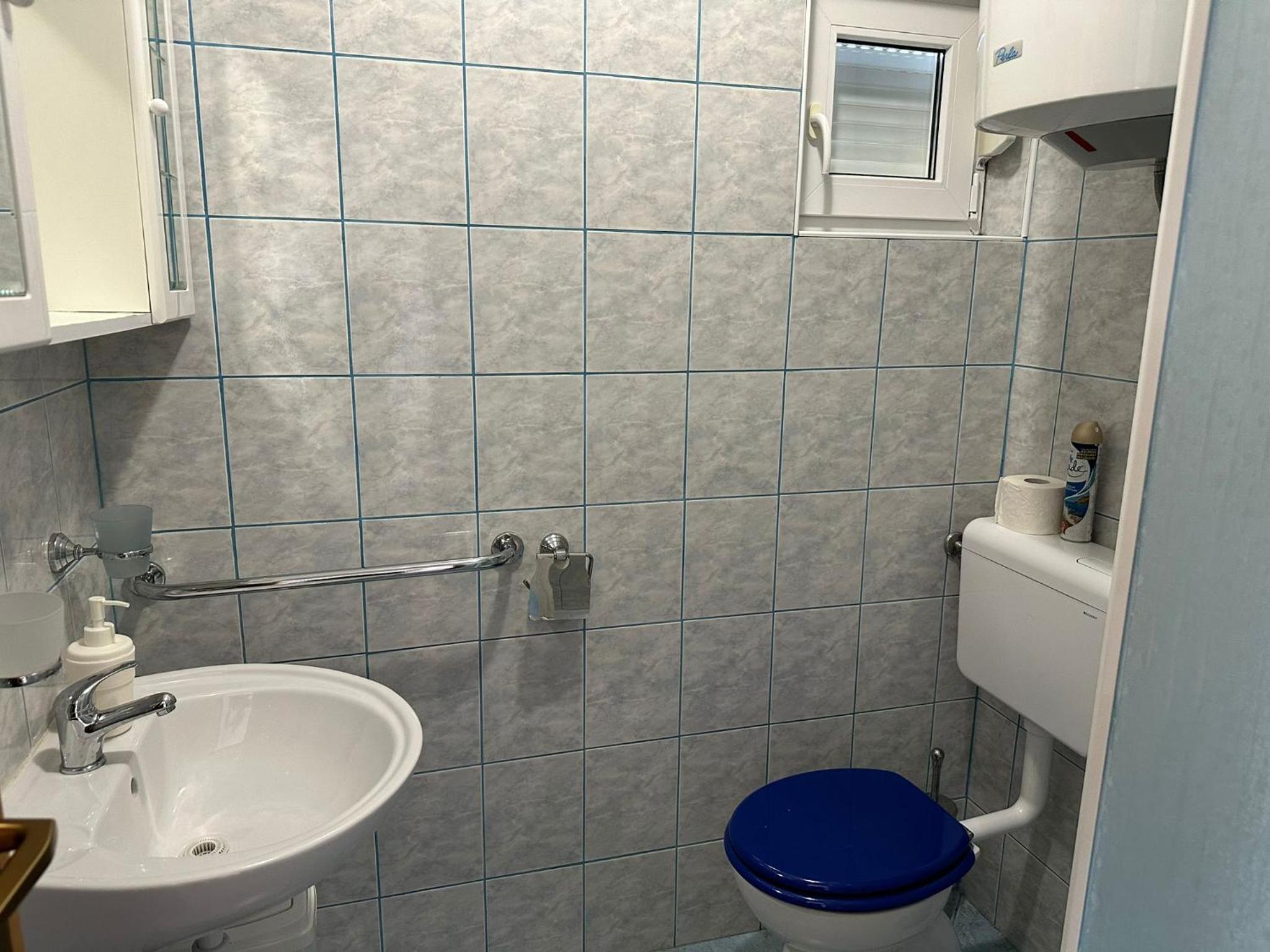 Apartmani Karlobag