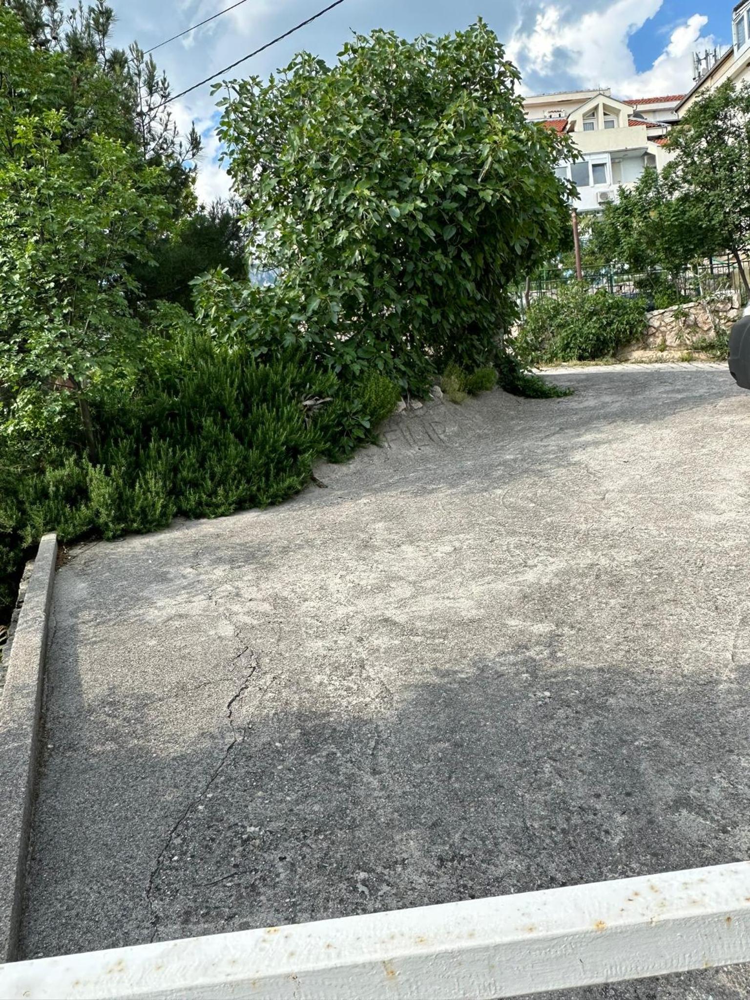 Apartmani Karlobag