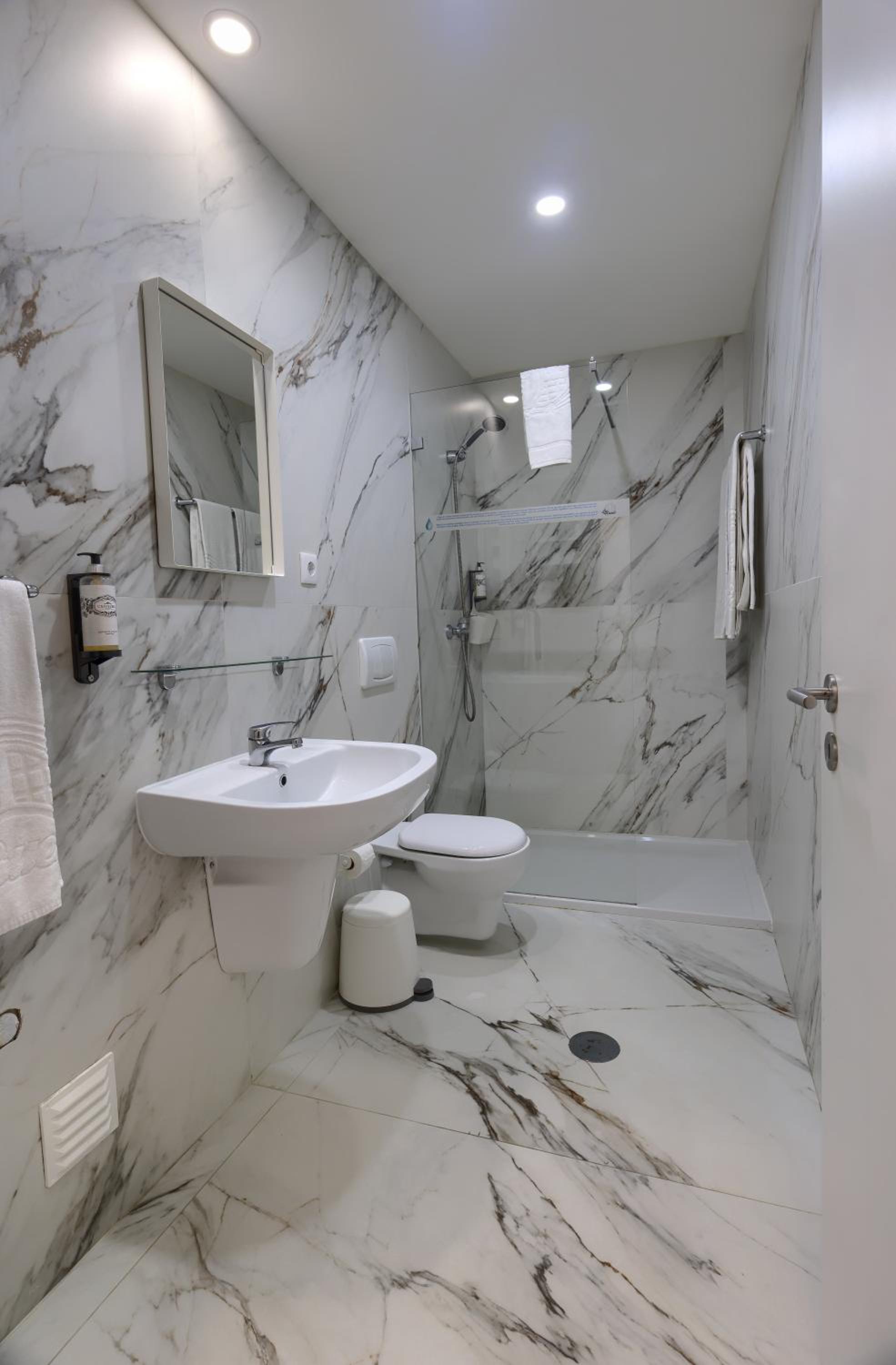 Bemyguest - Loft Guest House Jardim das Mães Charming, photo 86