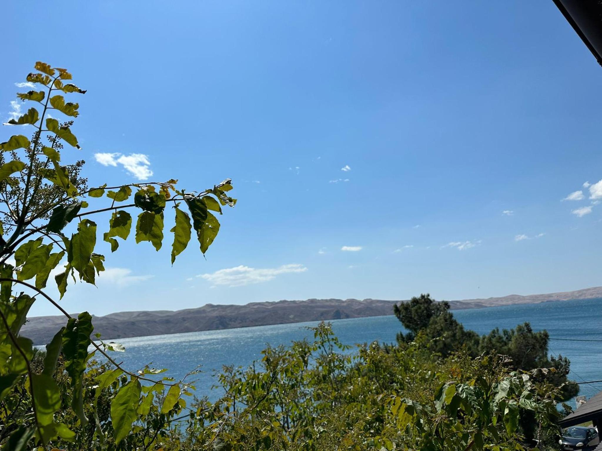 Apartmani Karlobag
