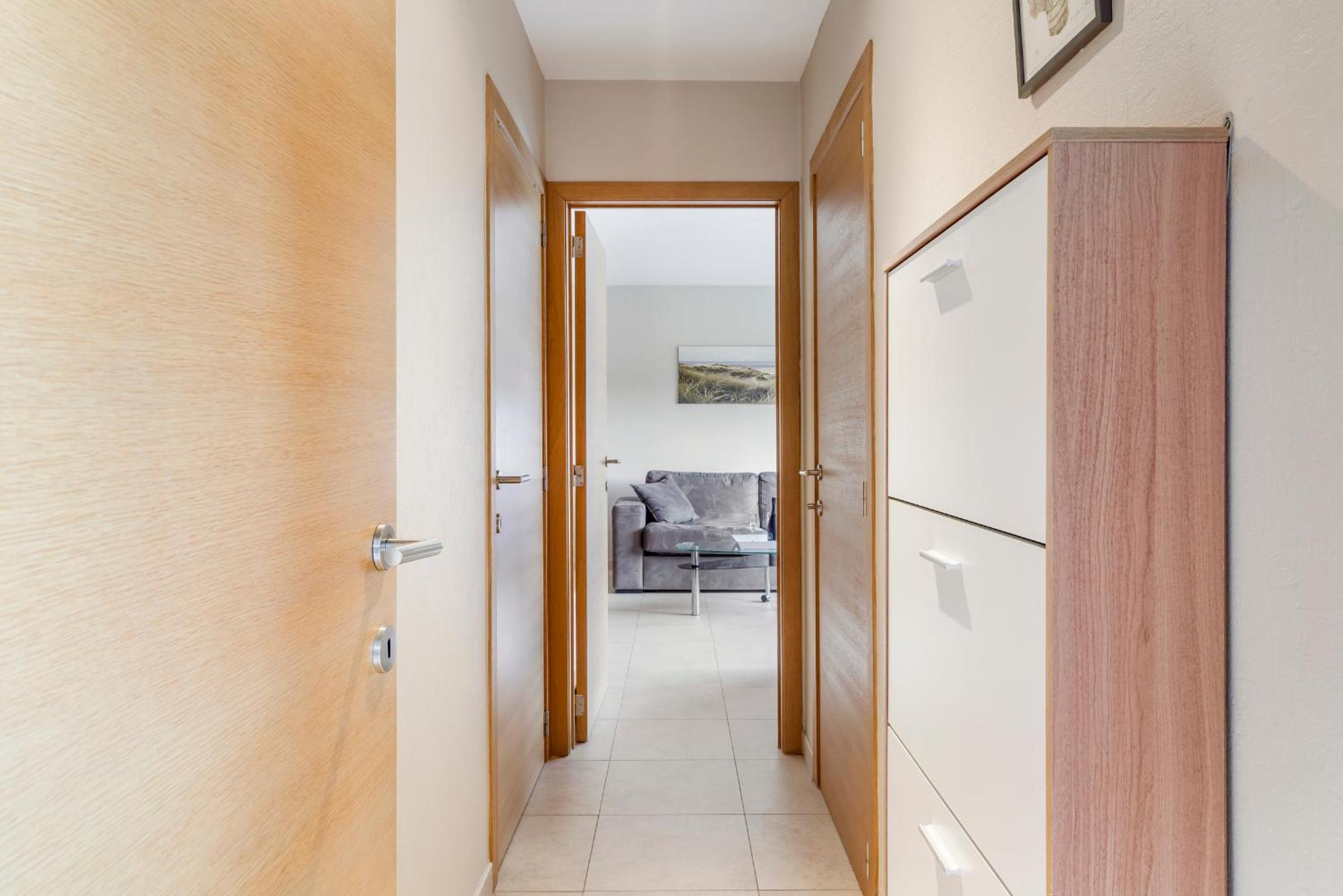 Luxury apartment with garden close to the beach
