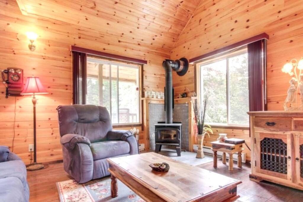 Chalet Rivière - Cozy - Bord de rivière - Petit déjeuner bio - Romantique