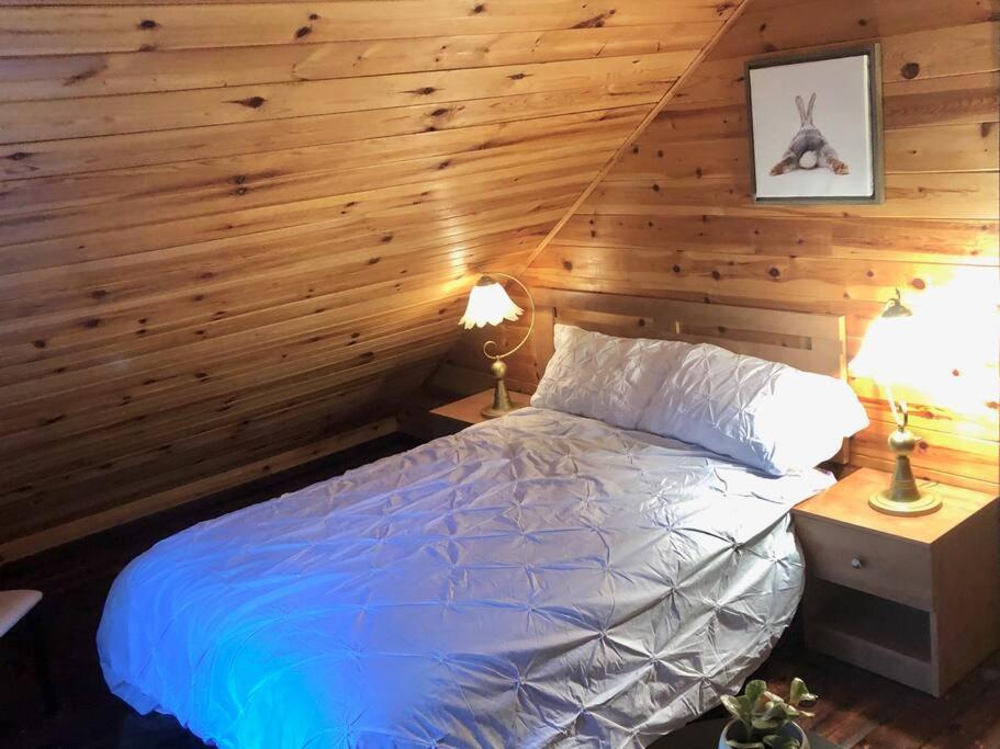 Chalet Rivière - Cozy - Bord de rivière - Petit déjeuner bio - Romantique