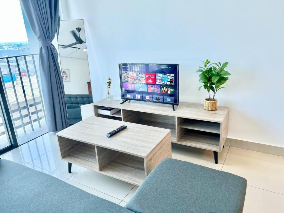P 1-5Pax Cozy Home Setia Alam Trefoil Smrt TV&Wifi photo 1
