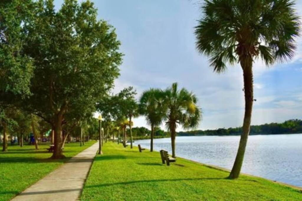 Spacious 3 Bedroom PET FRIENDLY!- Close to beach!, photo 58