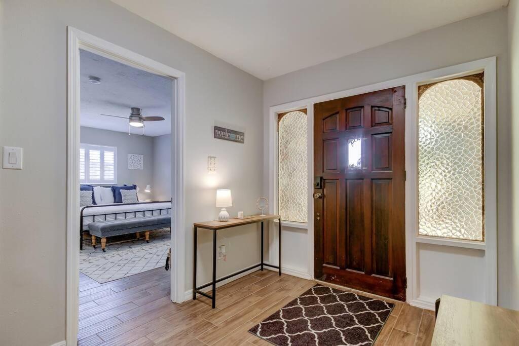 Spacious 3 Bedroom PET FRIENDLY!- Close to beach!, photo 50