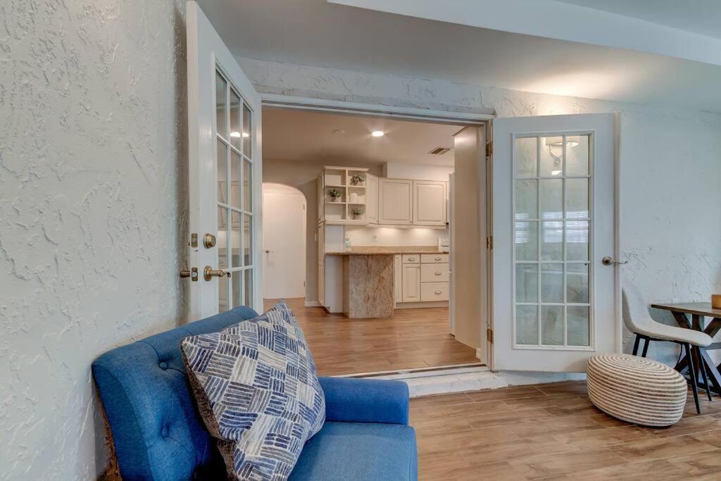 Spacious 3 Bedroom PET FRIENDLY!- Close to beach!, photo 40