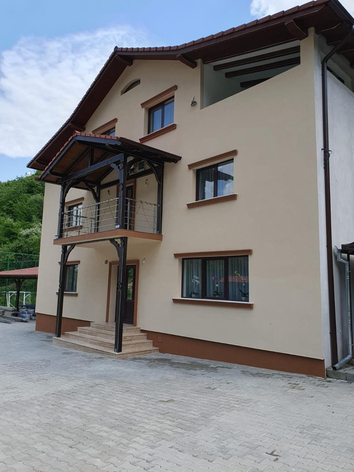Casa Munty