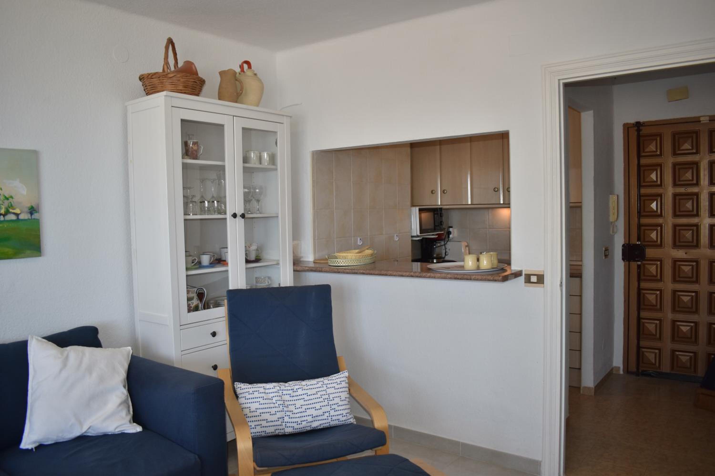 Fantastic studio - beachfront